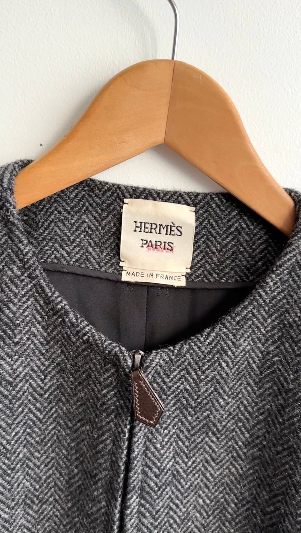 Hermes Charcoal Grey Cashmere Jacket - F3 36 / 6