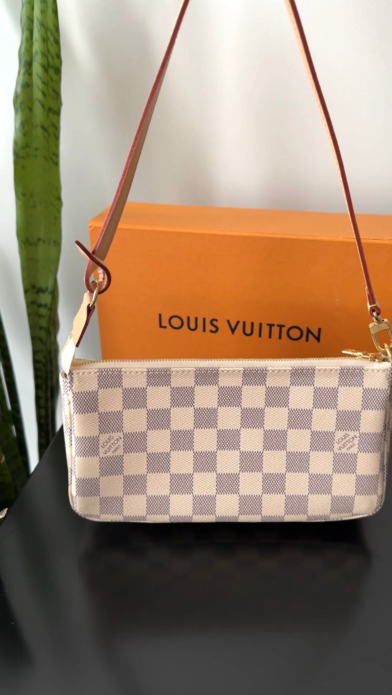 Louis Vuitton Damier Azur Pochette Accessoires