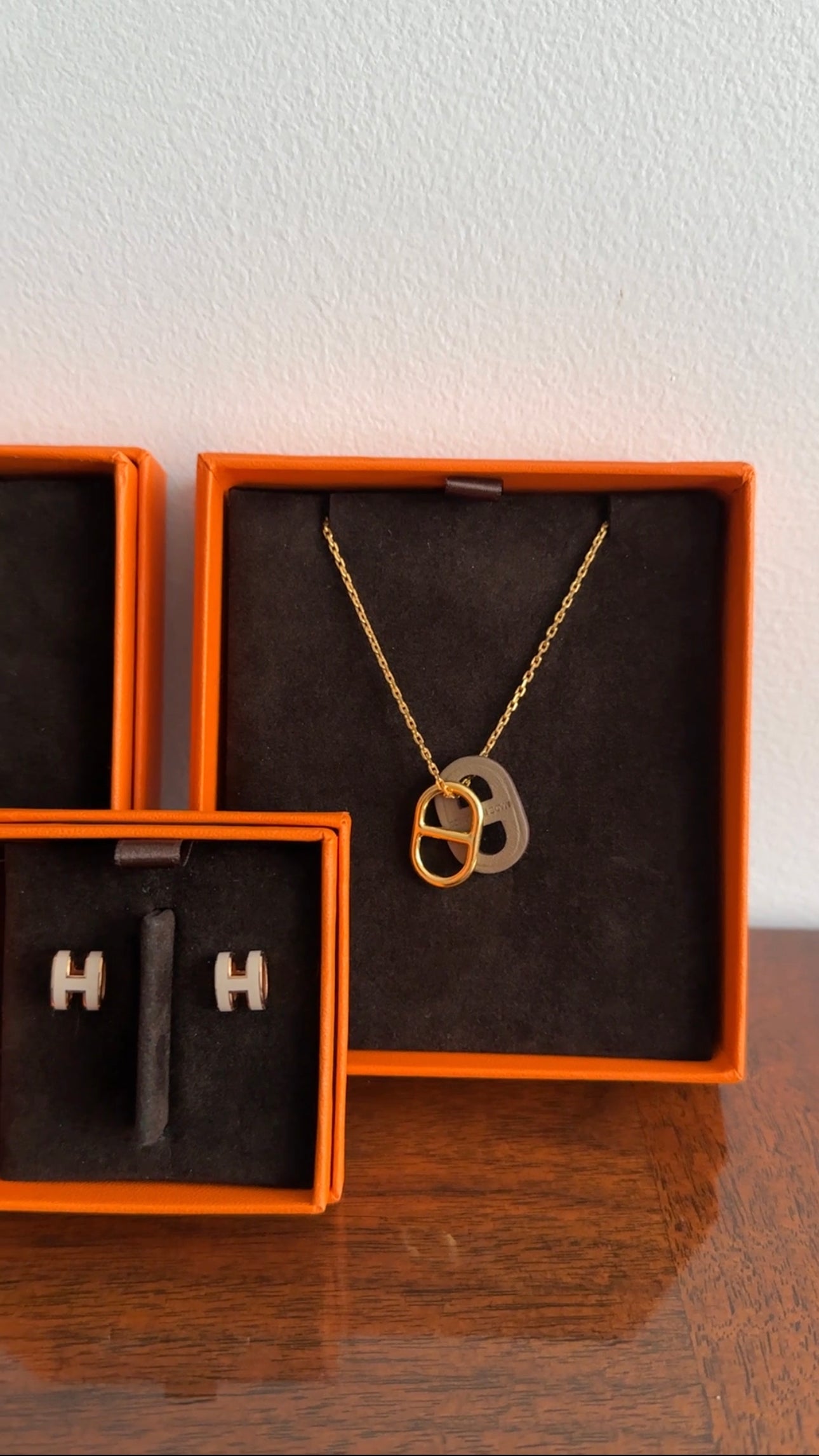 Hermes O'Maillon Pendant Necklace Palladium Etoupe