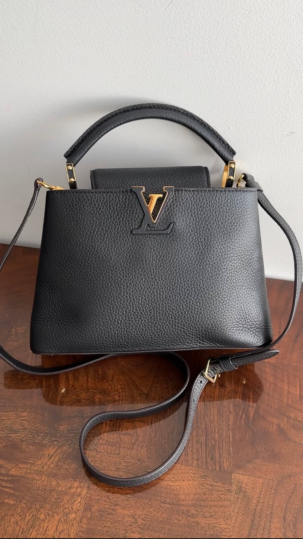 Louis Vuitton Black Taurillon Leather Capucines BB Crossbody Bag