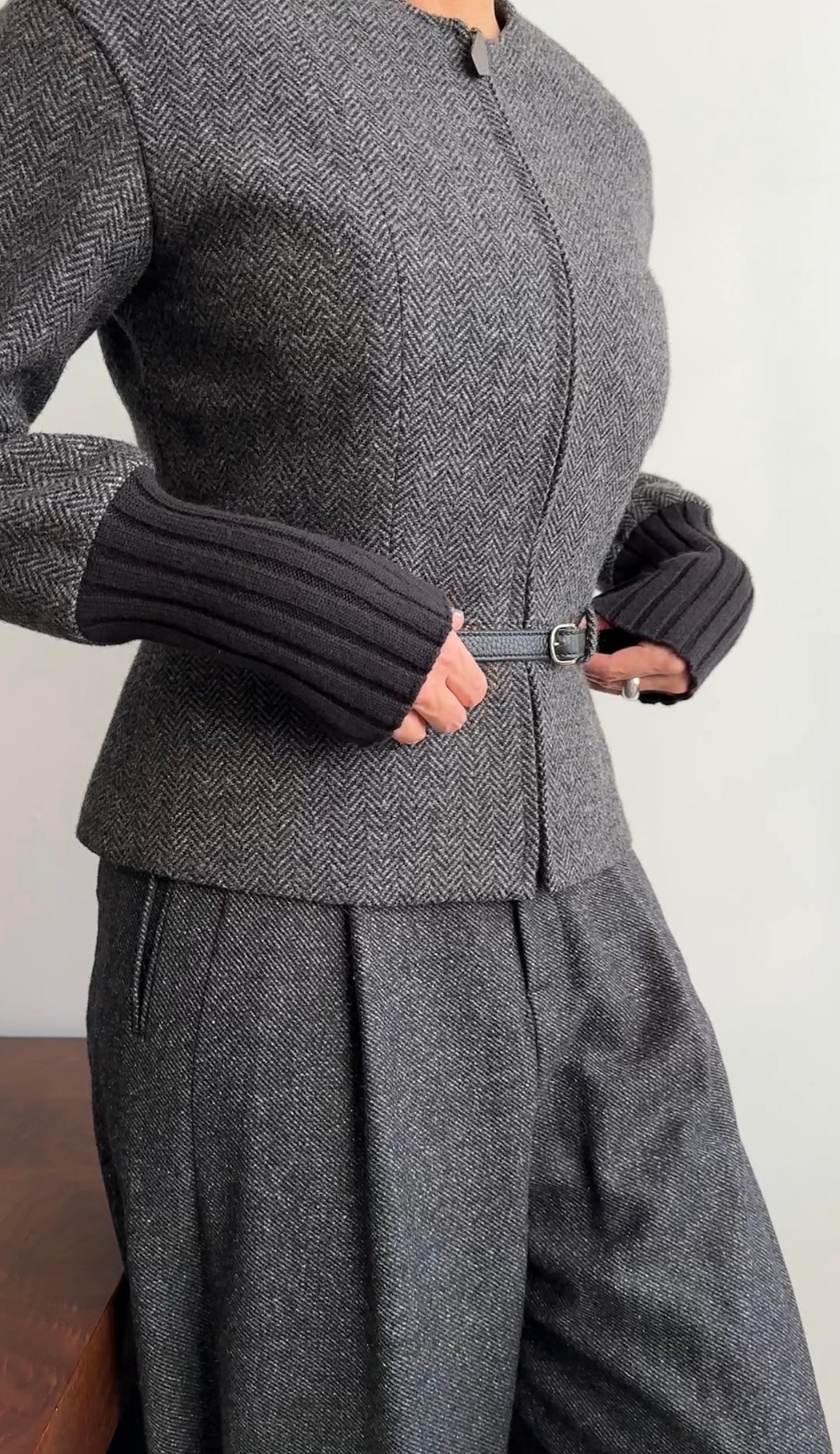 Hermes Charcoal Grey Cashmere Jacket - F3 36 / 6