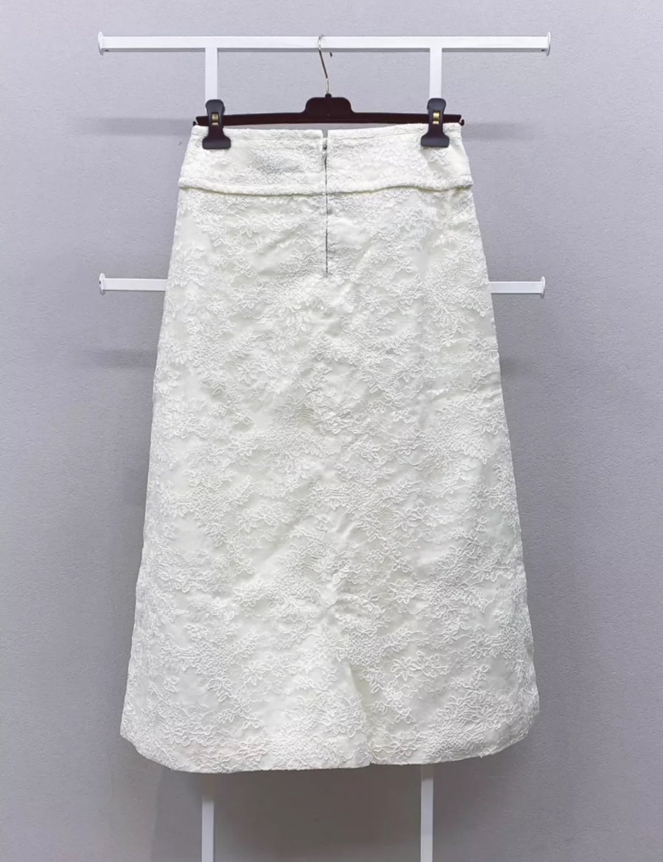 CHANEL 21C White Lace Suit Jacket + Skirt