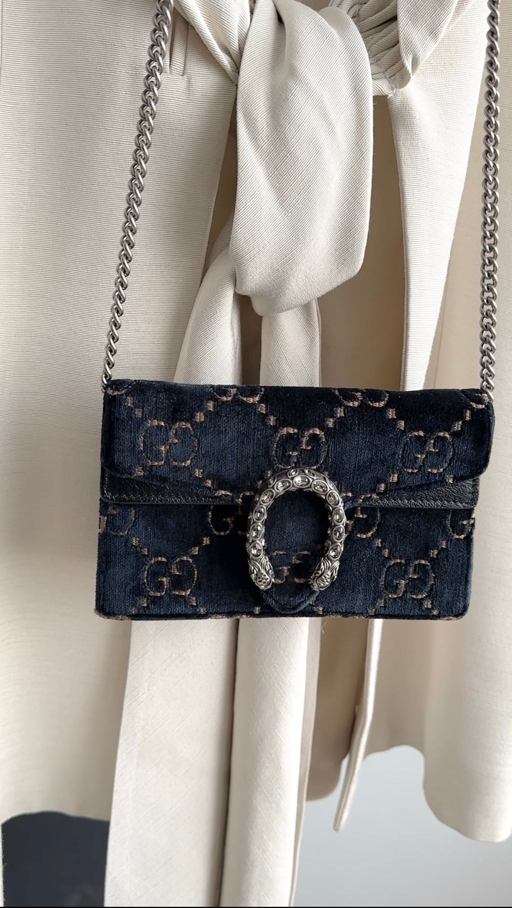 Gucci Super Mini Dionysus Navy and Gold Velvet Crossbody Bag