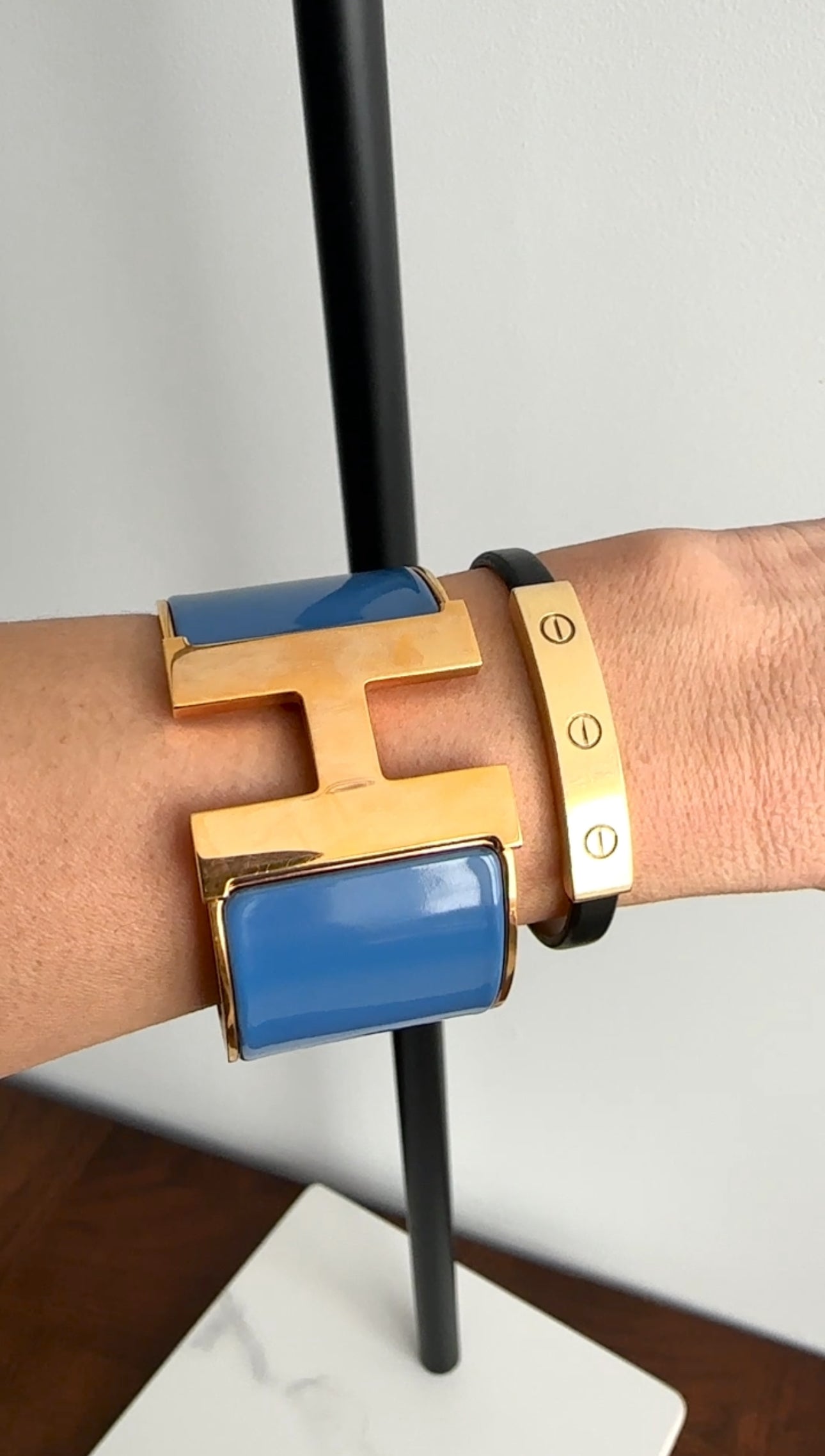 Cartier 18K Gold Love Slide Bar Bracelet
