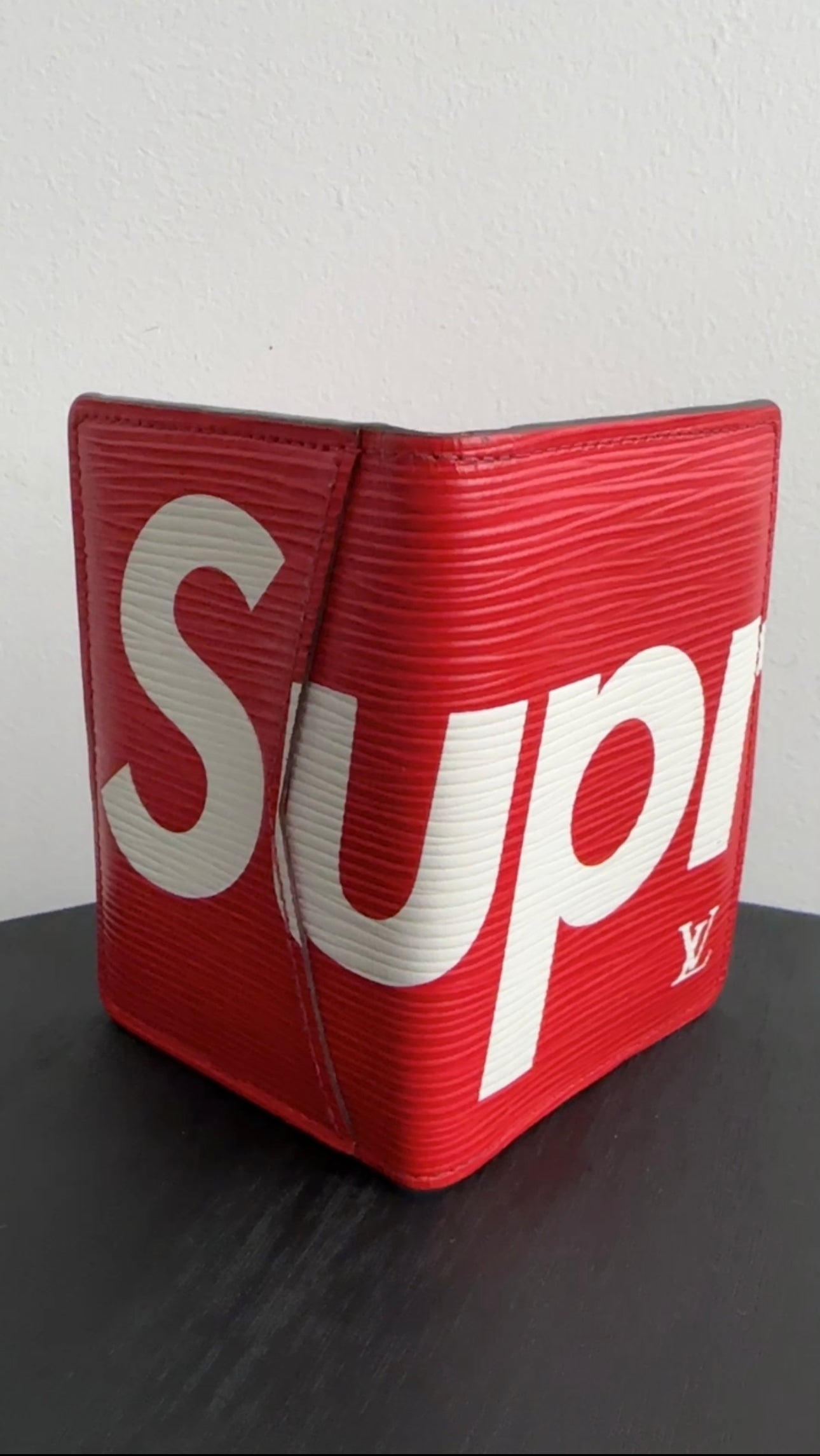 Louis Vuitton x Supreme Limited Edition Epi Pocket Organizer
