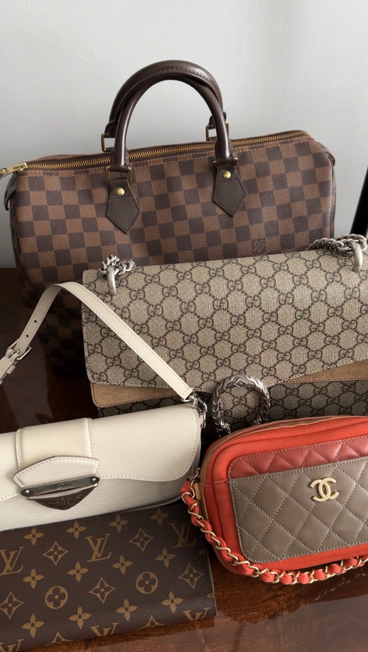 Louis Vuitton Monogram Zippy Wallet