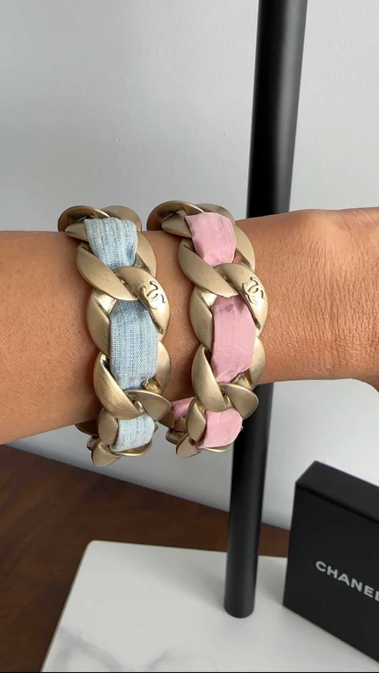 Chanel 09C Pink and Gold Chain Bracelet