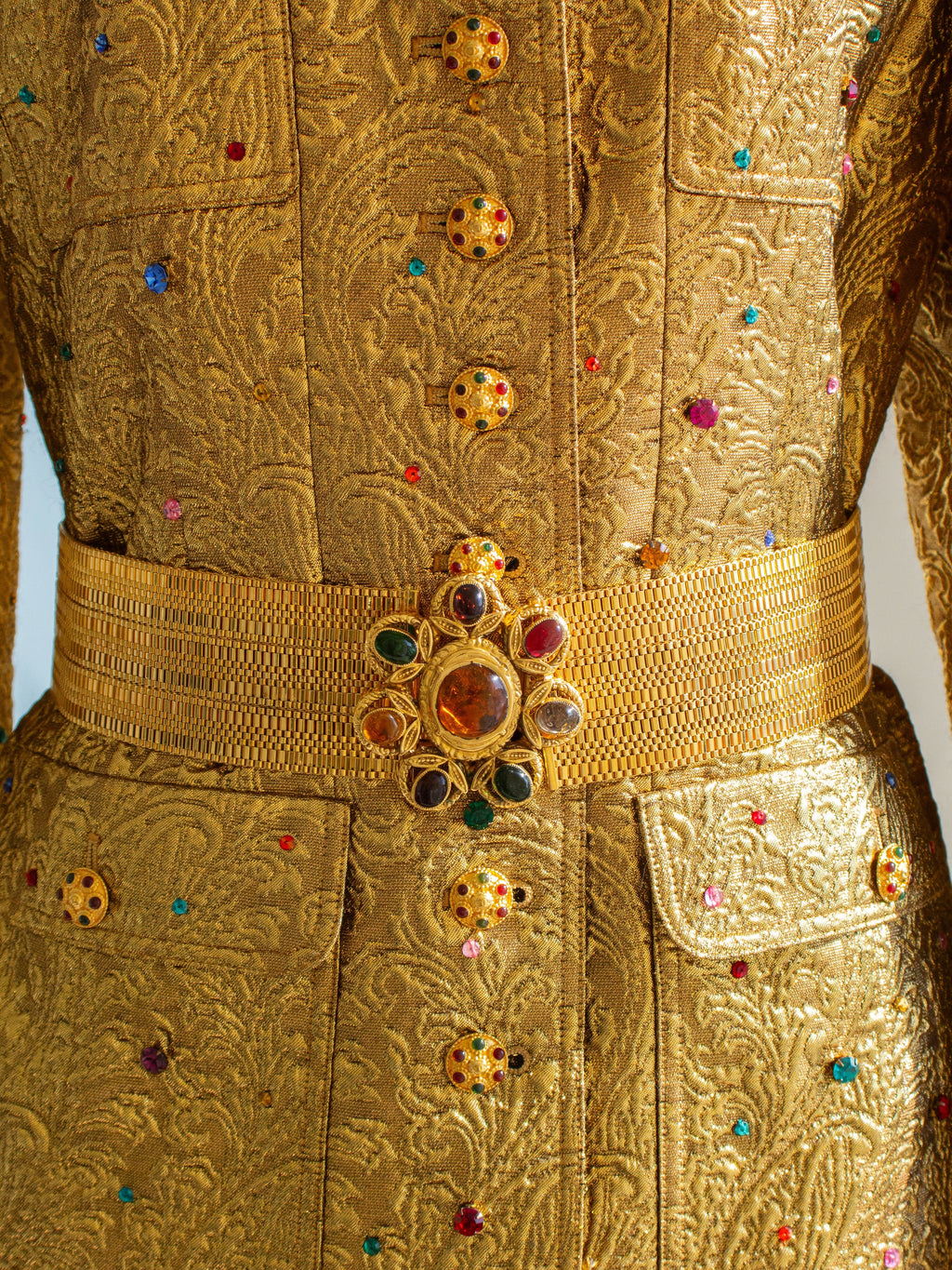 Museum Chanel Vintage F/W 1996 Gold Brocade Mughal Jeweled Gripoix 96A Jacket