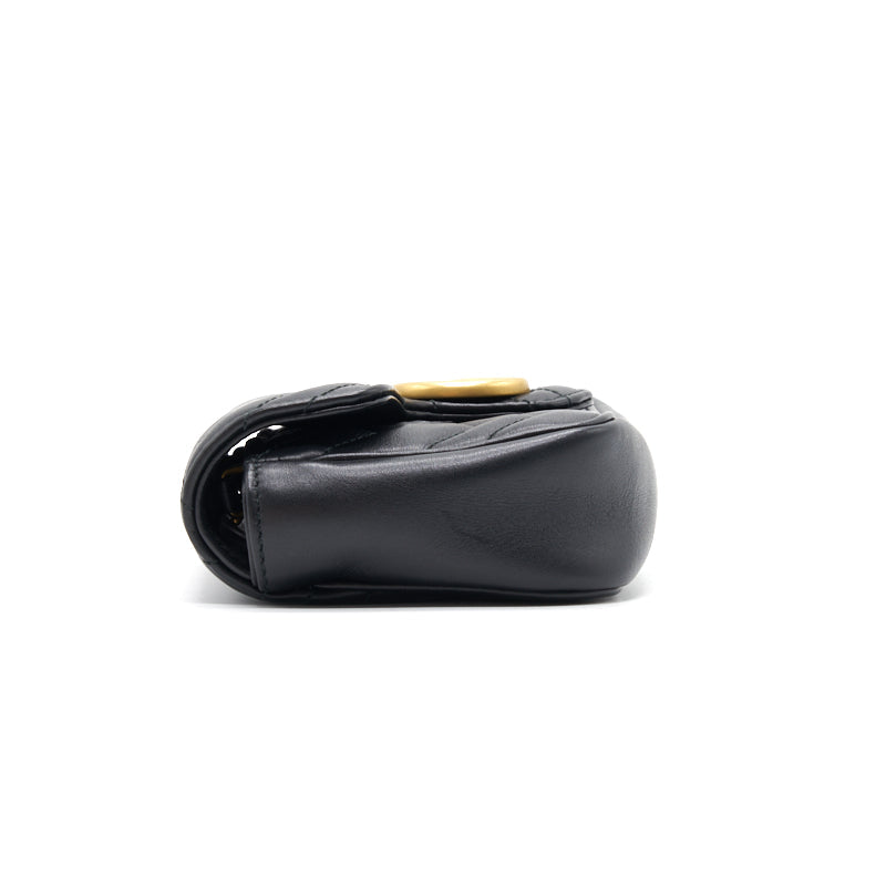 Gucci GG Marmont Matelass� Leather Super Mini Bag