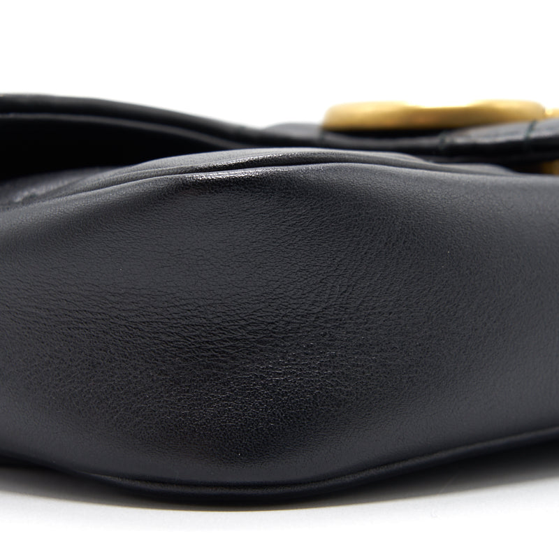 Gucci GG Marmont Matelass� Leather Super Mini Bag