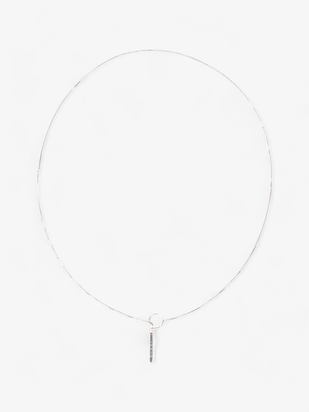 Gucci 18 Karat Bar Lariat Pendant Necklace Silver White Gold 54cm