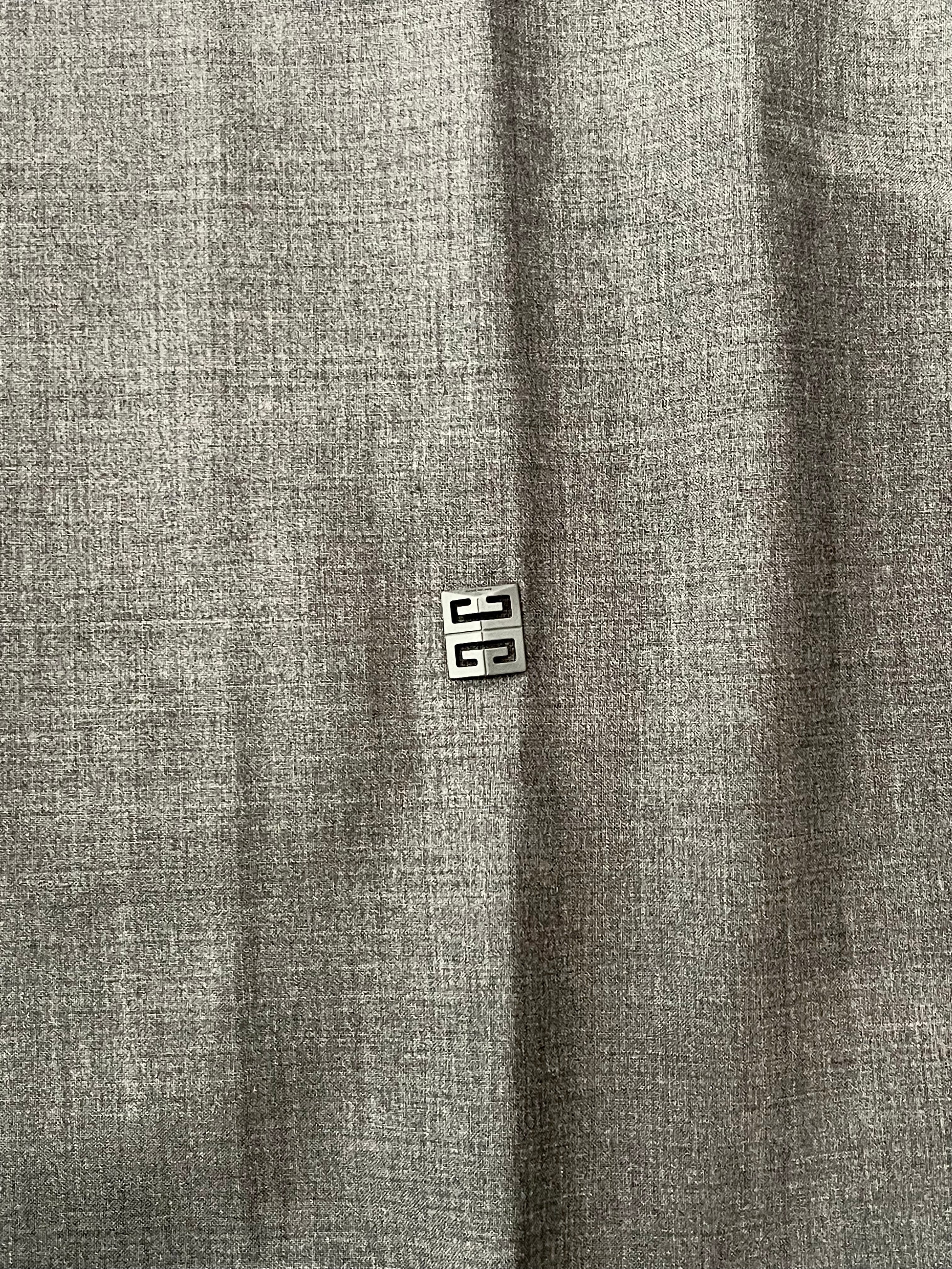 GIVENCHY MEN'S BUTTON DOWN LIGHT JACKET