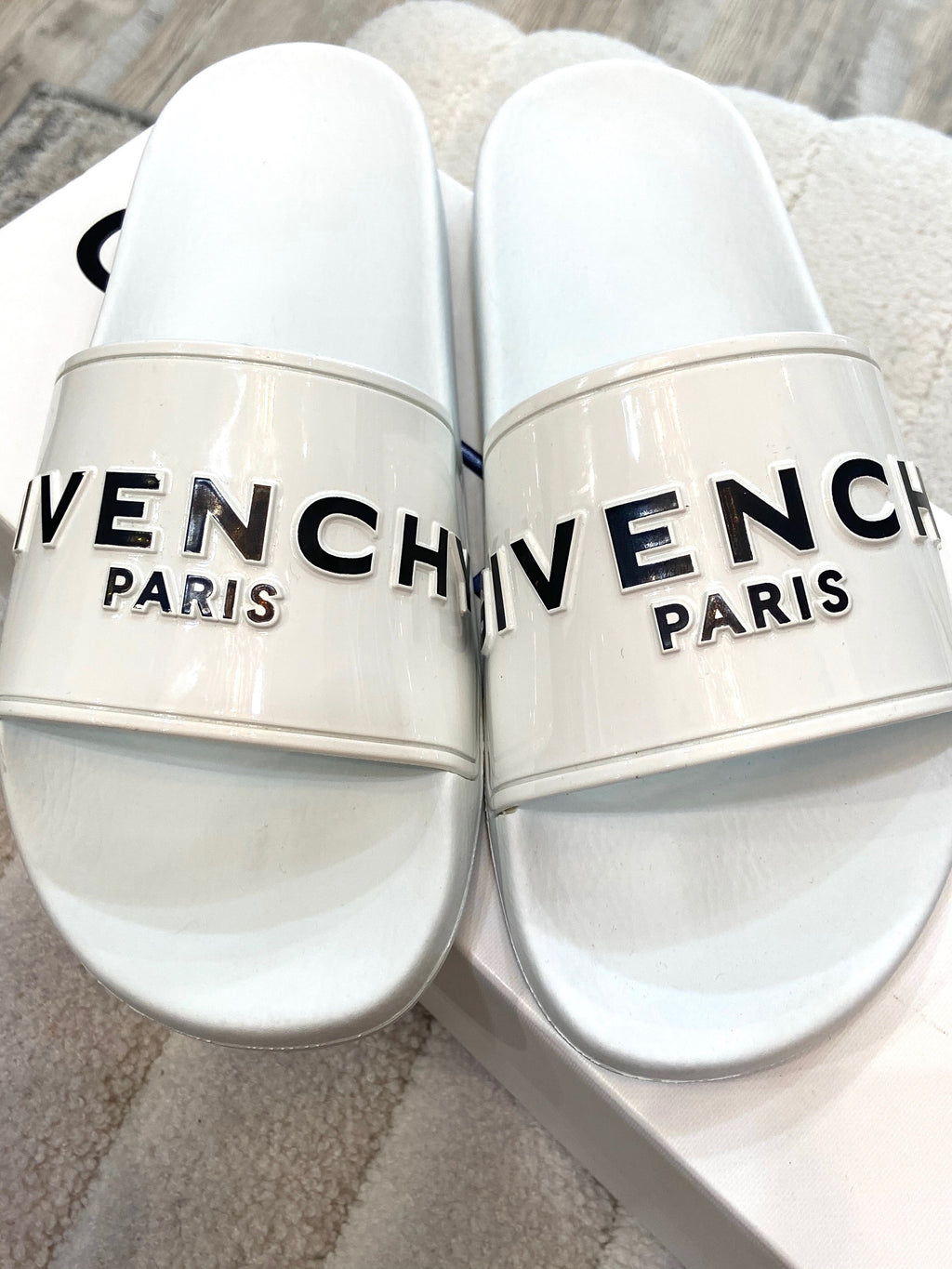 GIVENCHY PARIS FLAT SLIDE SANDALS