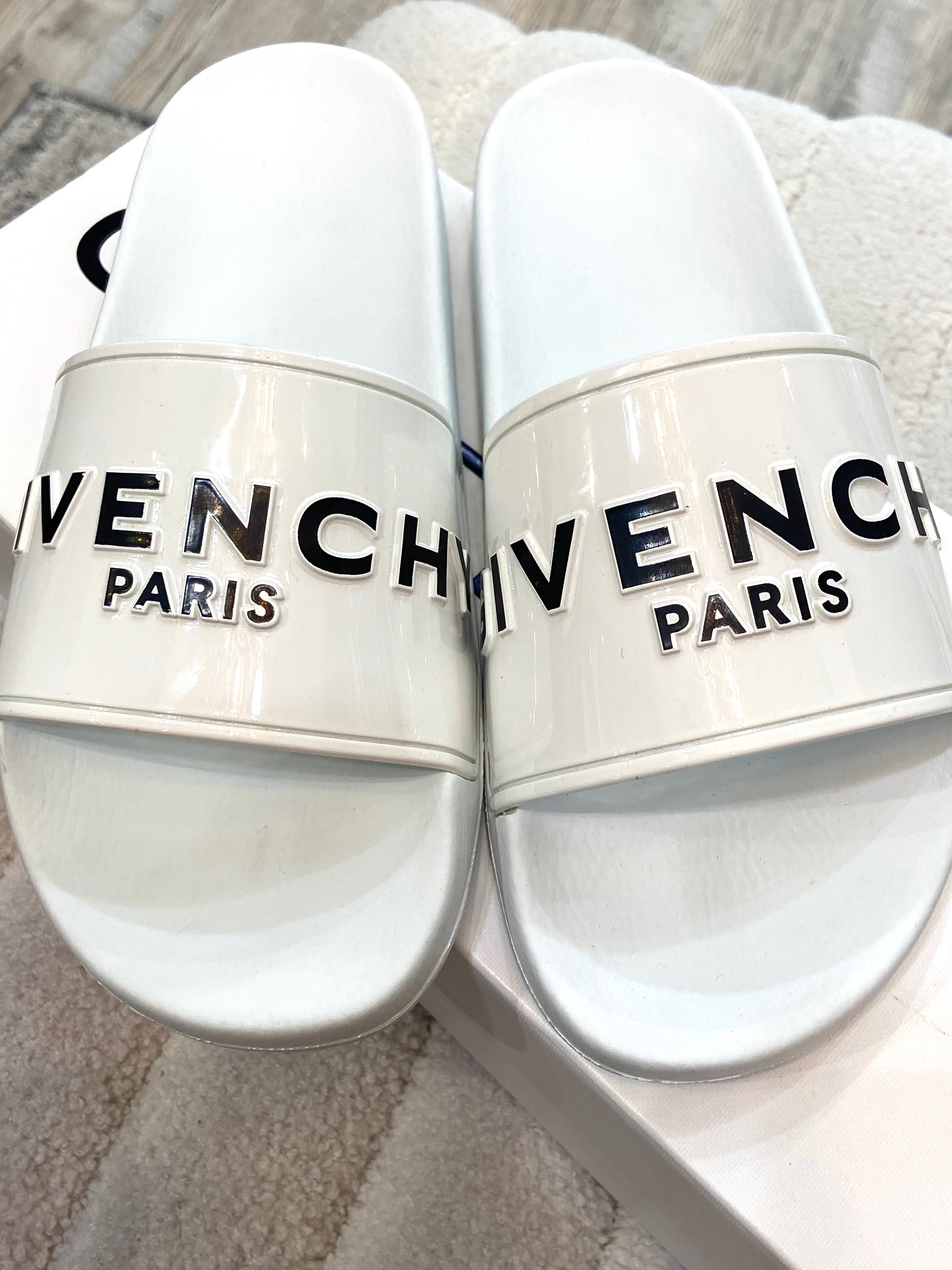 GIVENCHY PARIS FLAT SLIDE SANDALS