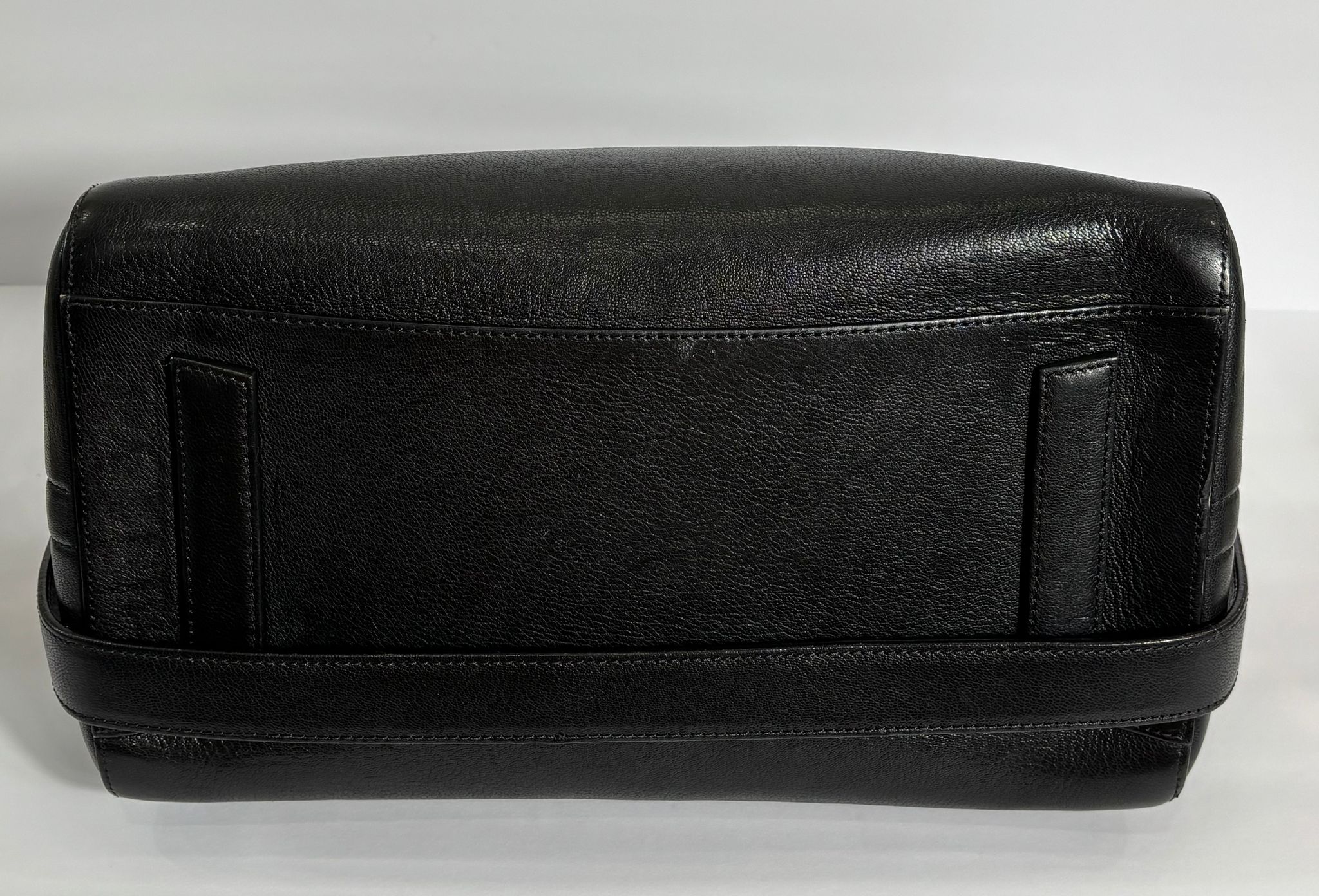 GIVENCHY 2023 MEDIUM CALFSKIN ANTIGONA SATCHEL
