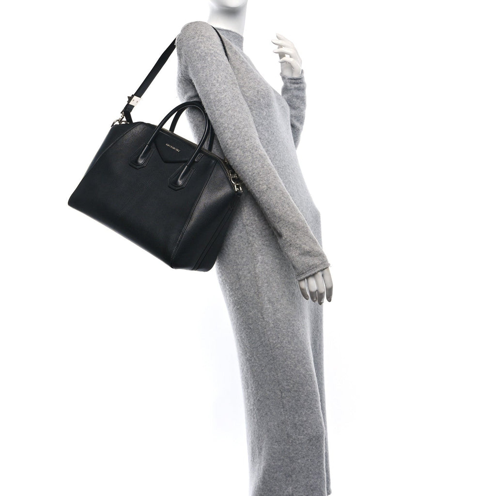 GIVENCHY 2023 MEDIUM CALFSKIN ANTIGONA SATCHEL
