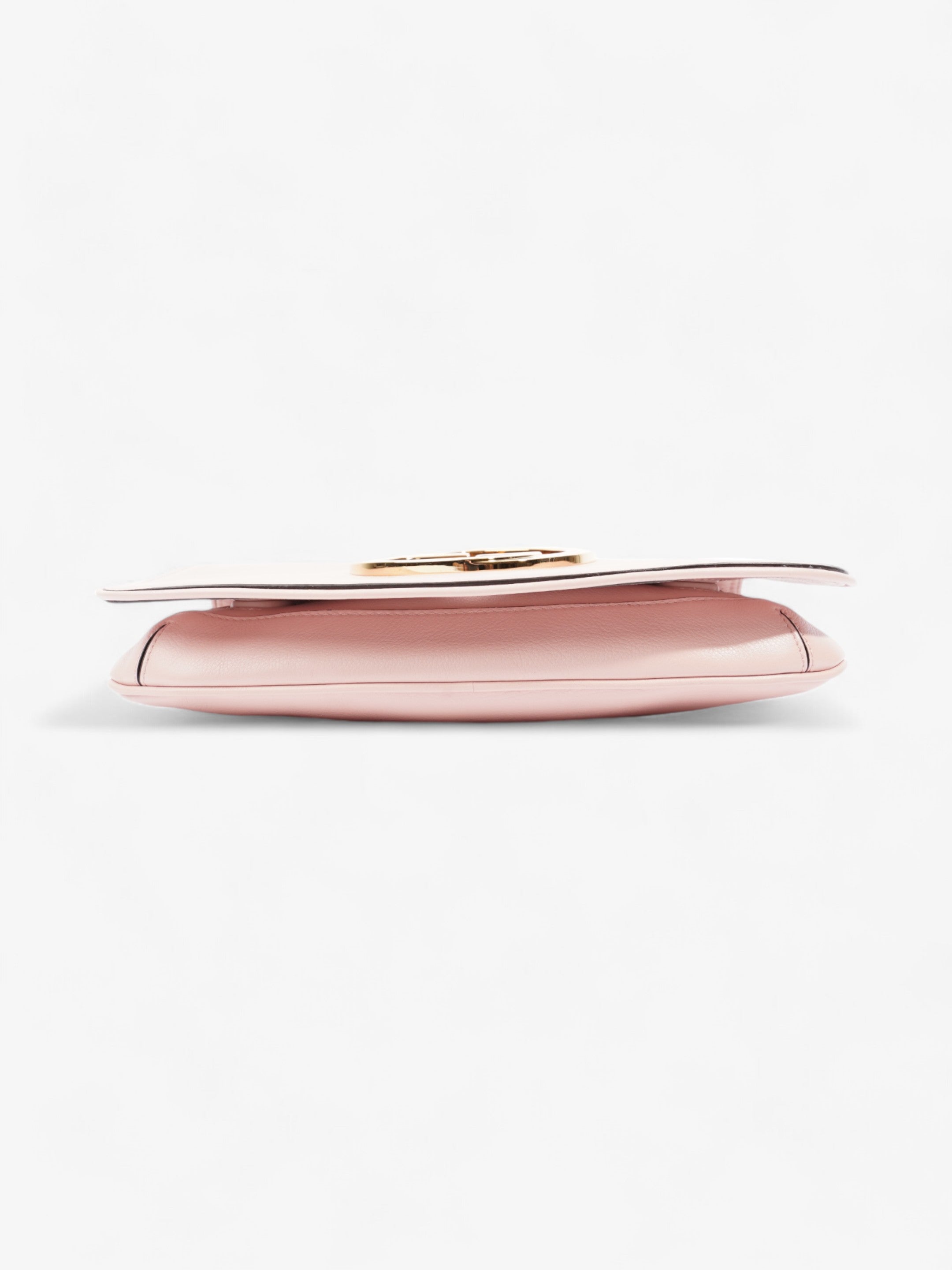 Gucci Blondie Powder Pink Grained Leather Medium