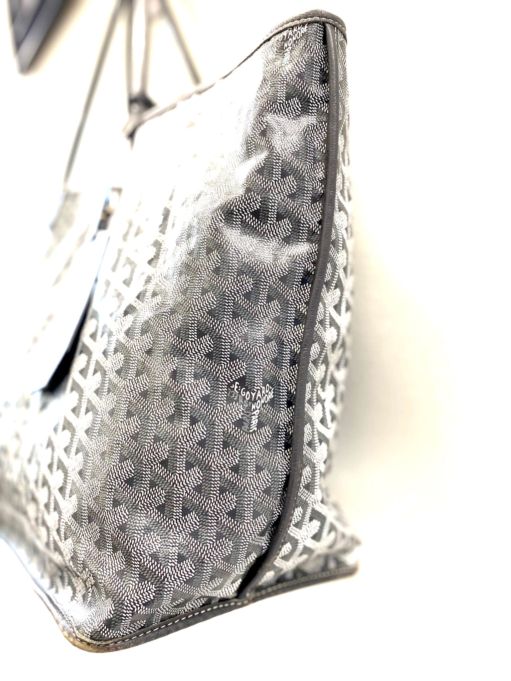 GOYARD ANJOU REVERSIBLE TOTE BAG