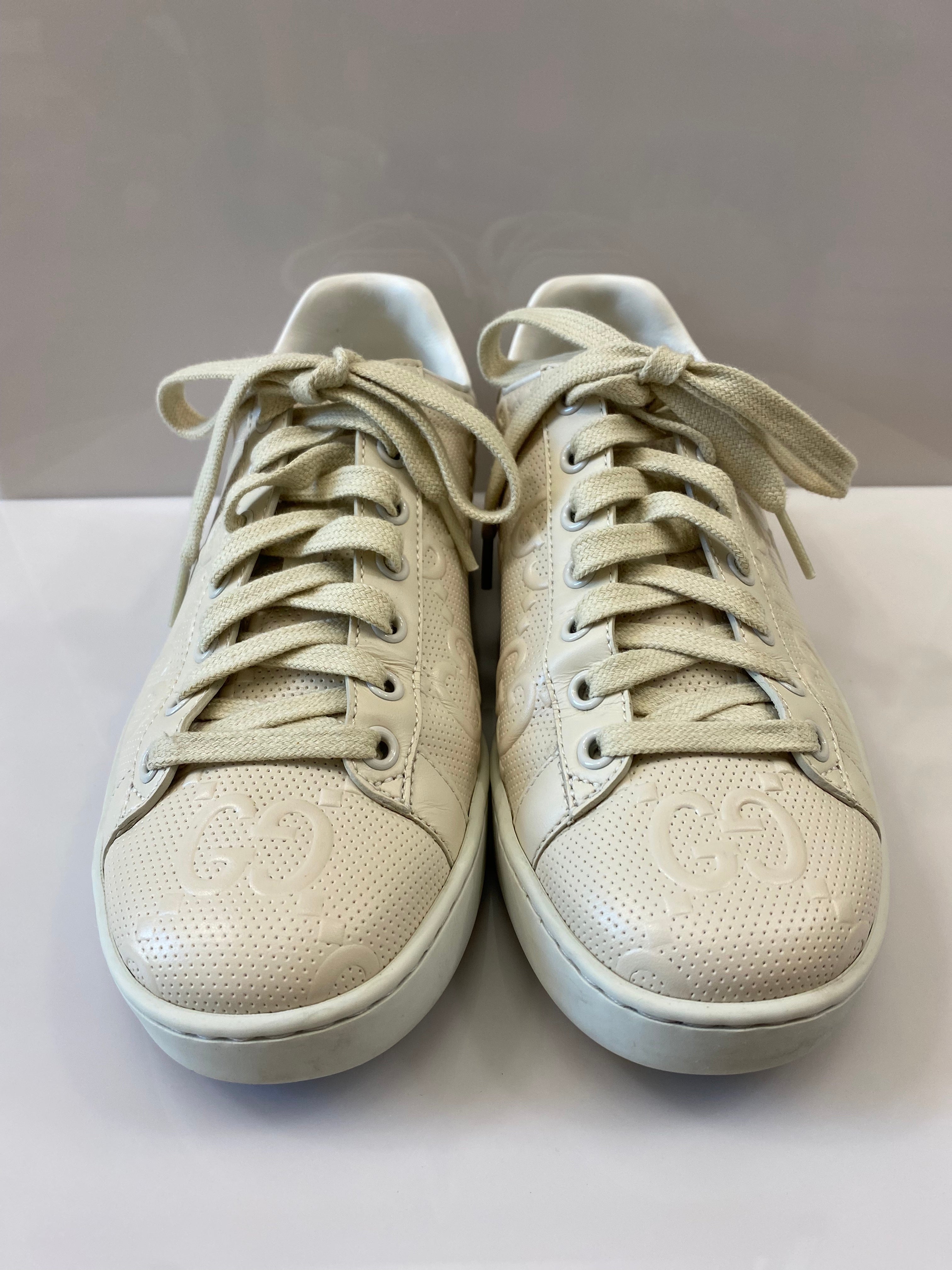 GUCCI ACE GG EMBOSSED SNEAKERS