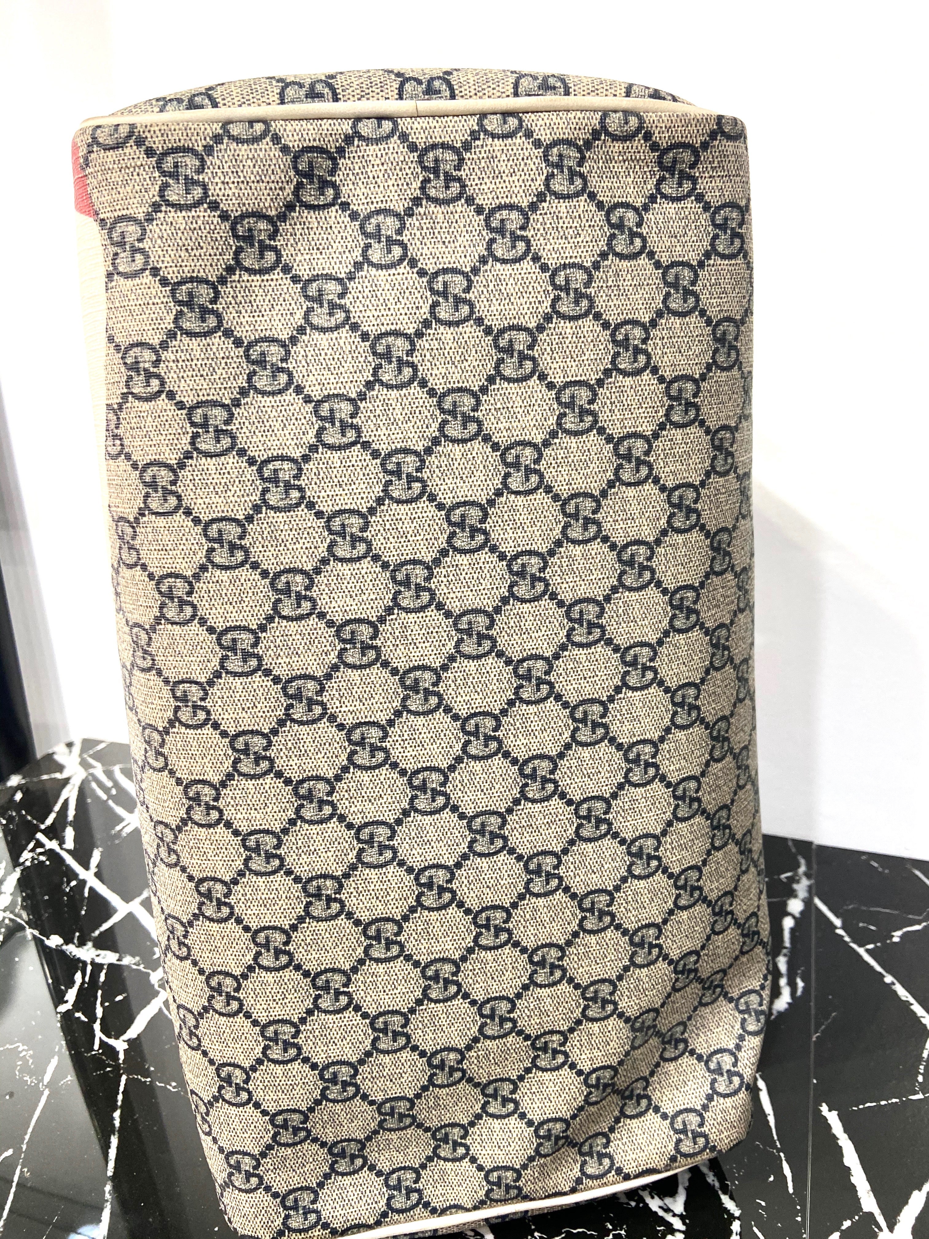 GUCCI GG SUPREME CANADIAN FLAG JOY BOSTON BAG