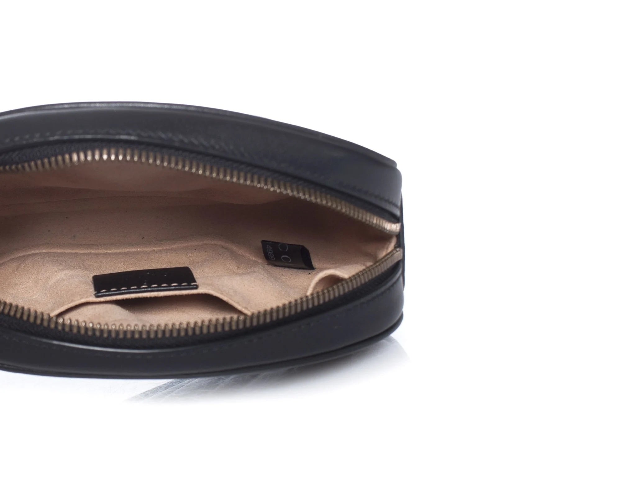 GUCCI GG MARMONT MATELASSE CALFSKIN LEATHER BELT BAG