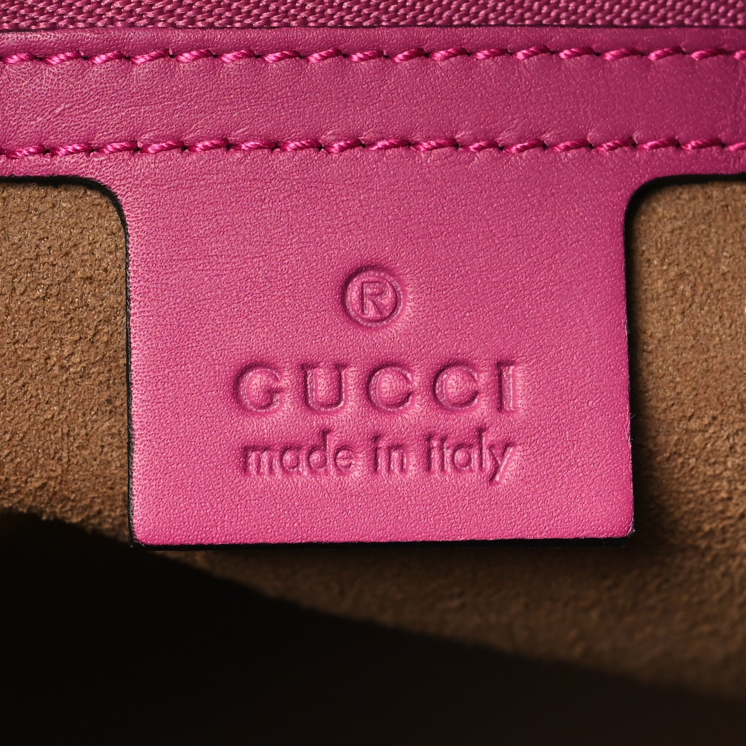 GUCCI GG SUPREME ZIPPERED TOTE BAG