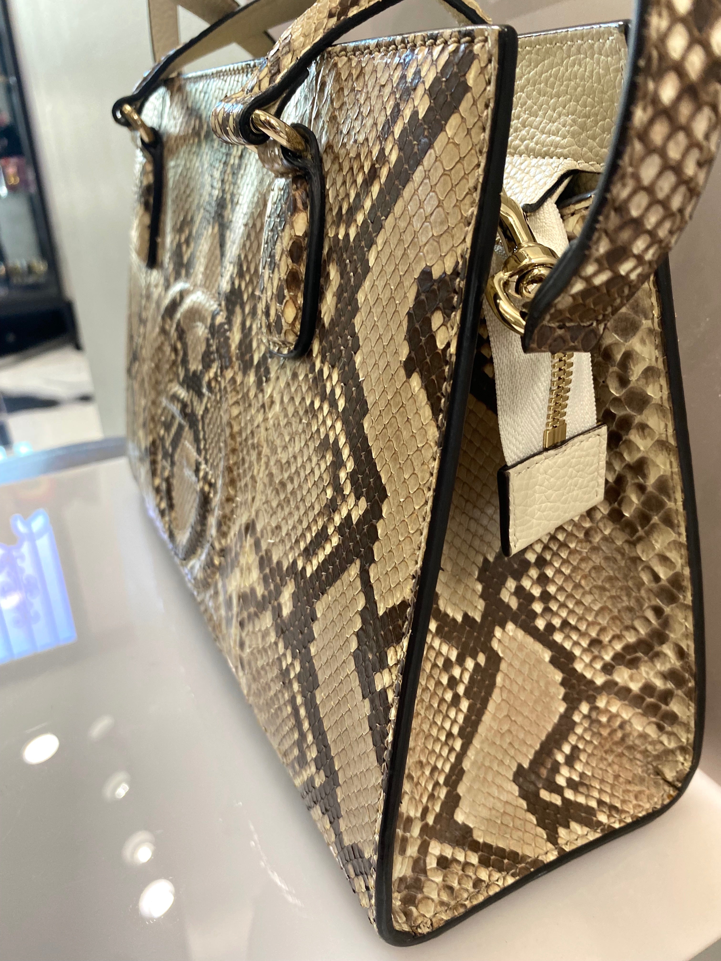 GUCCI MEDIUM PYTHON TOTE