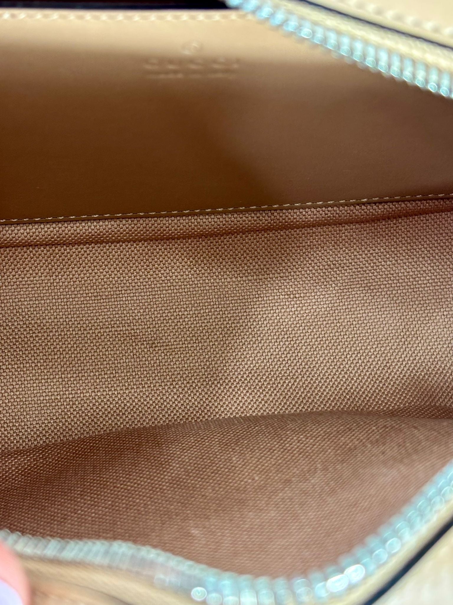 GUCCI GG MARMONT SMALL MONOCHROME CHAIN BAG