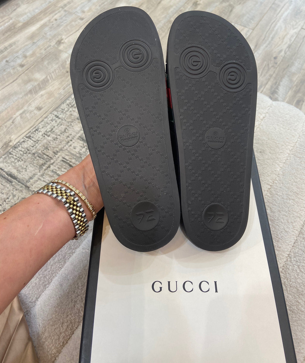 GUCCI PURSUIT TREK WEB RUBBER SLIDES