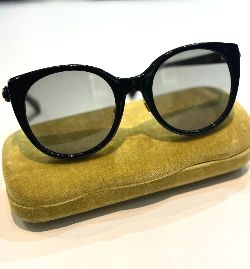 GUCCI GG0369S 001 CAT EYE BEE SUNGLASSES