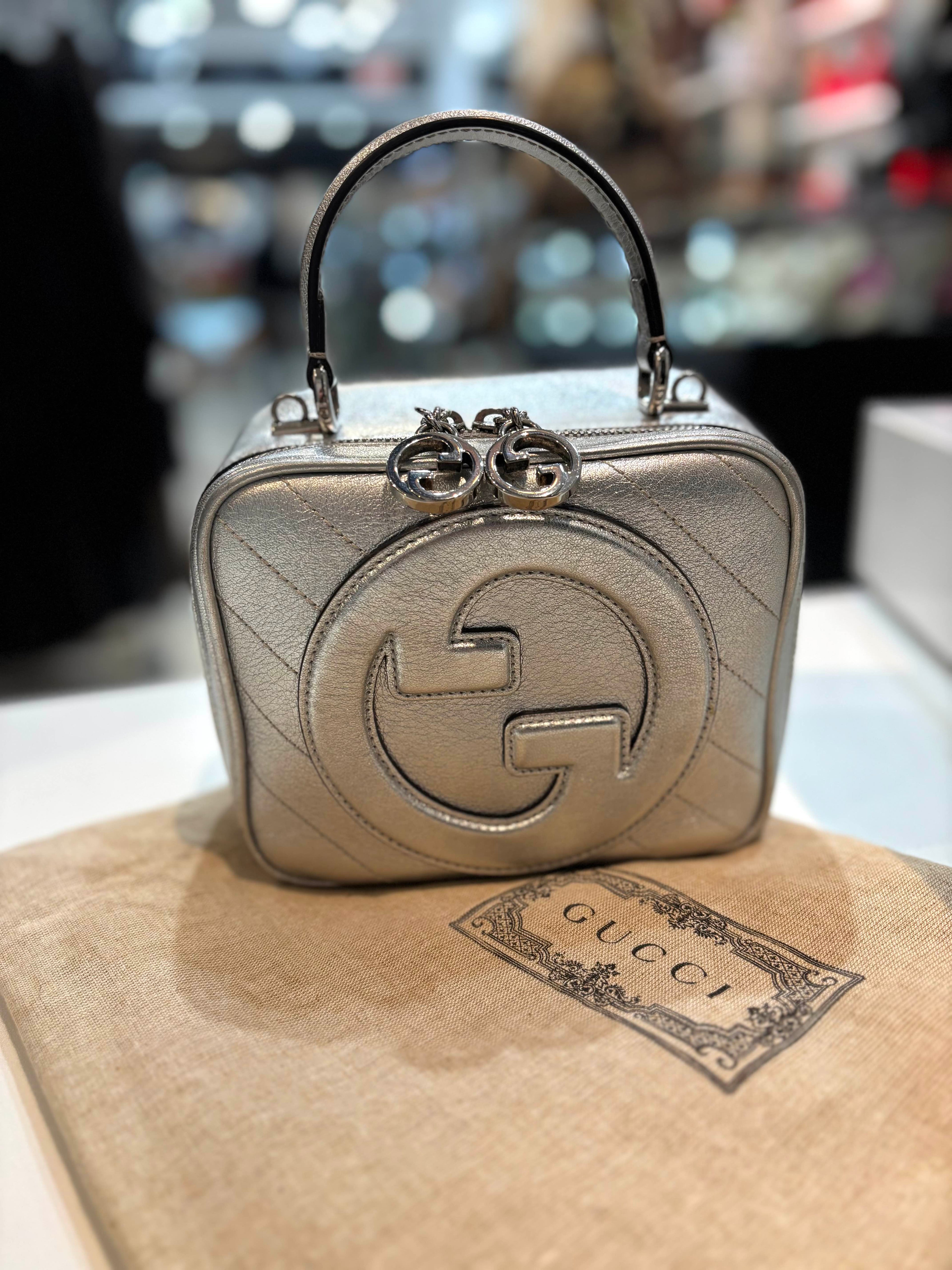 GUCCI BLONDIE METALLIC LEATHER TOP HANDLE BAG WITH STRAP
