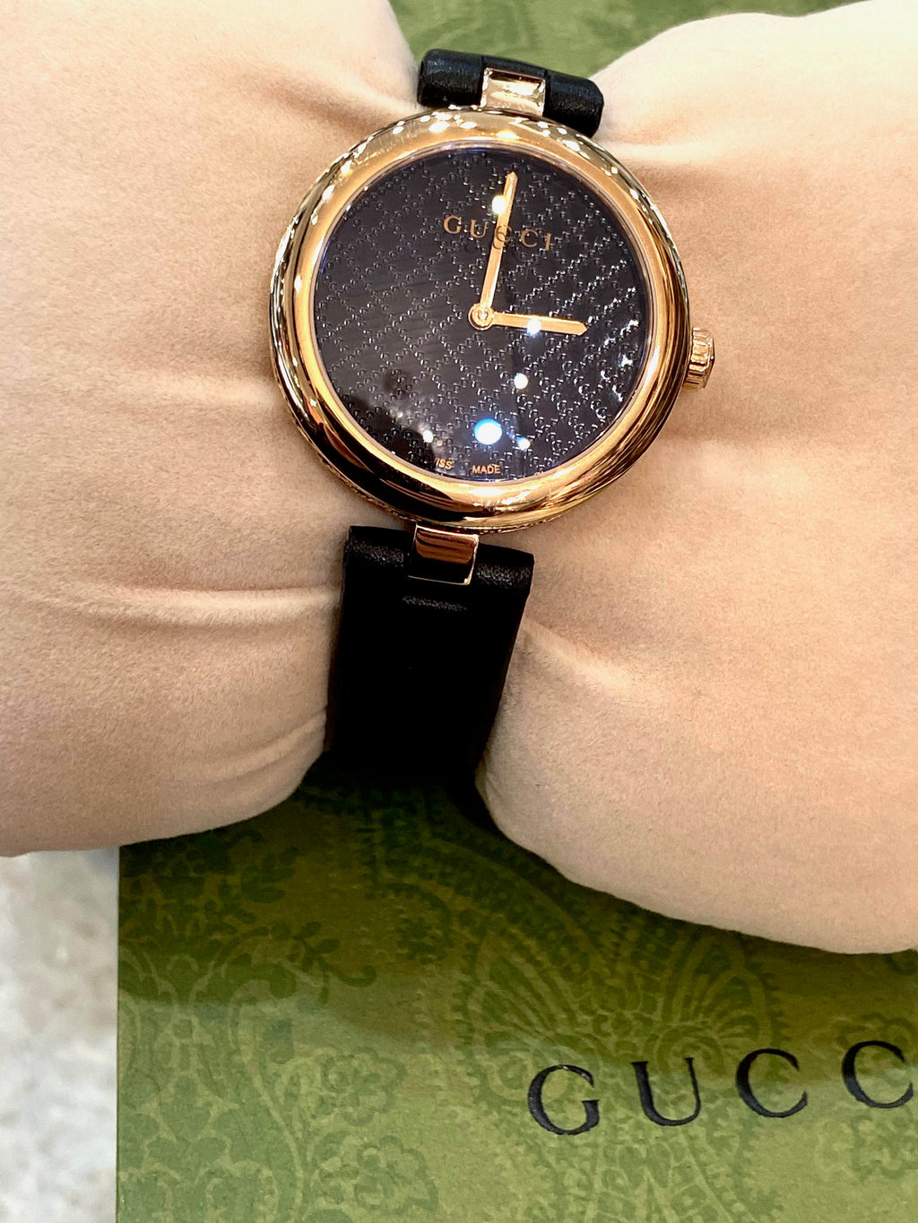 GUCCI DIAMANTISSIMA WATCH 32mm