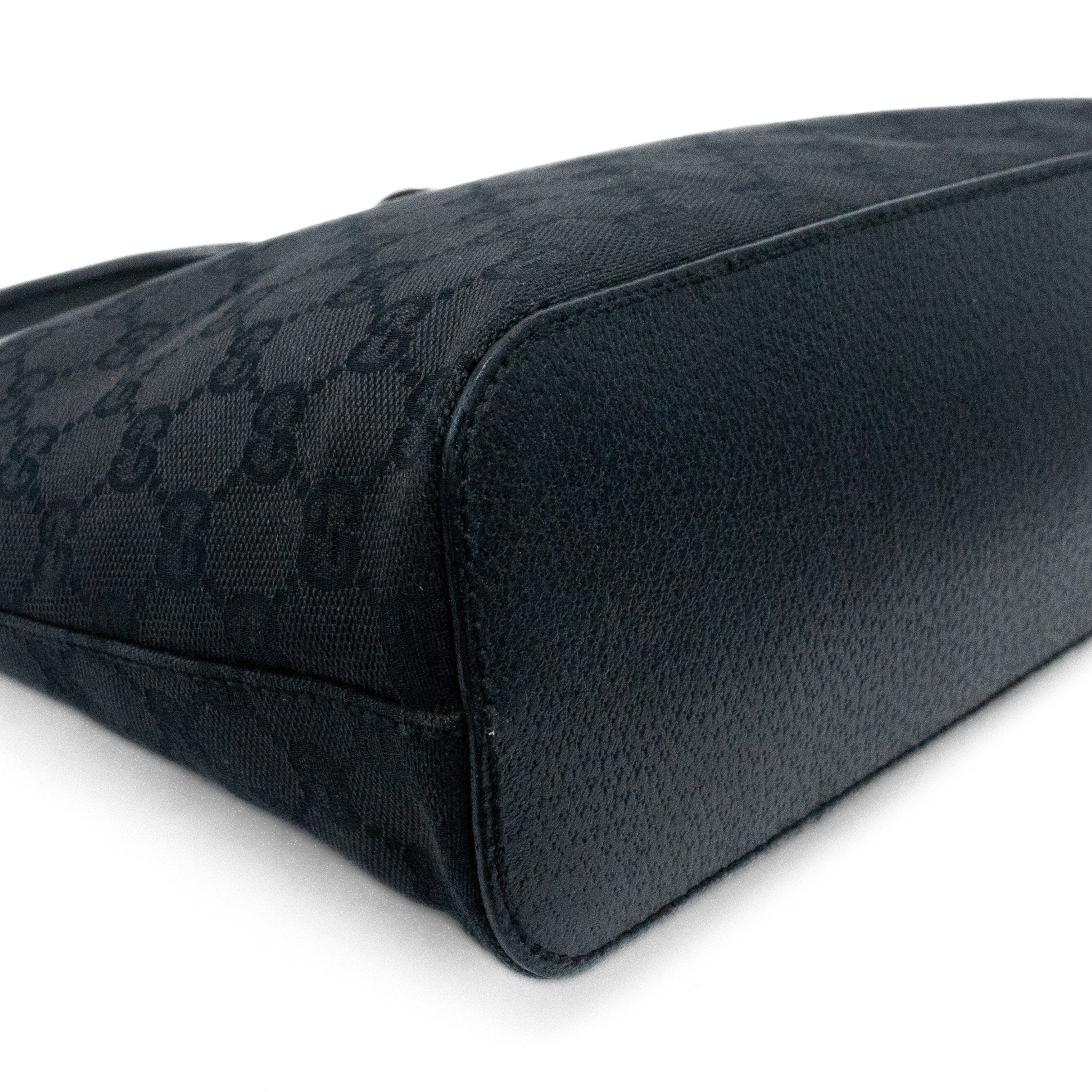 Gucci 'GG' Canvas Shoulder Bag