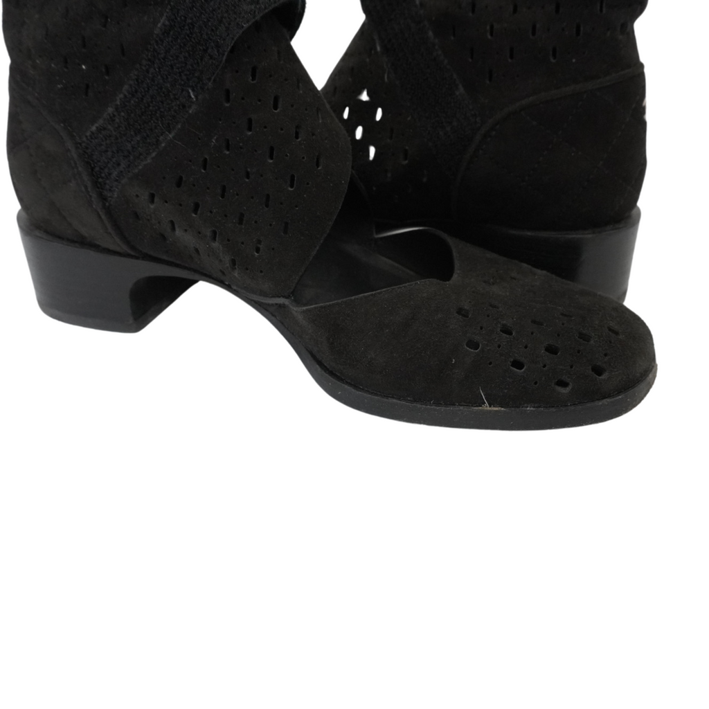 Chanel 'Spring 2017' Velcro Booties - Women's 35