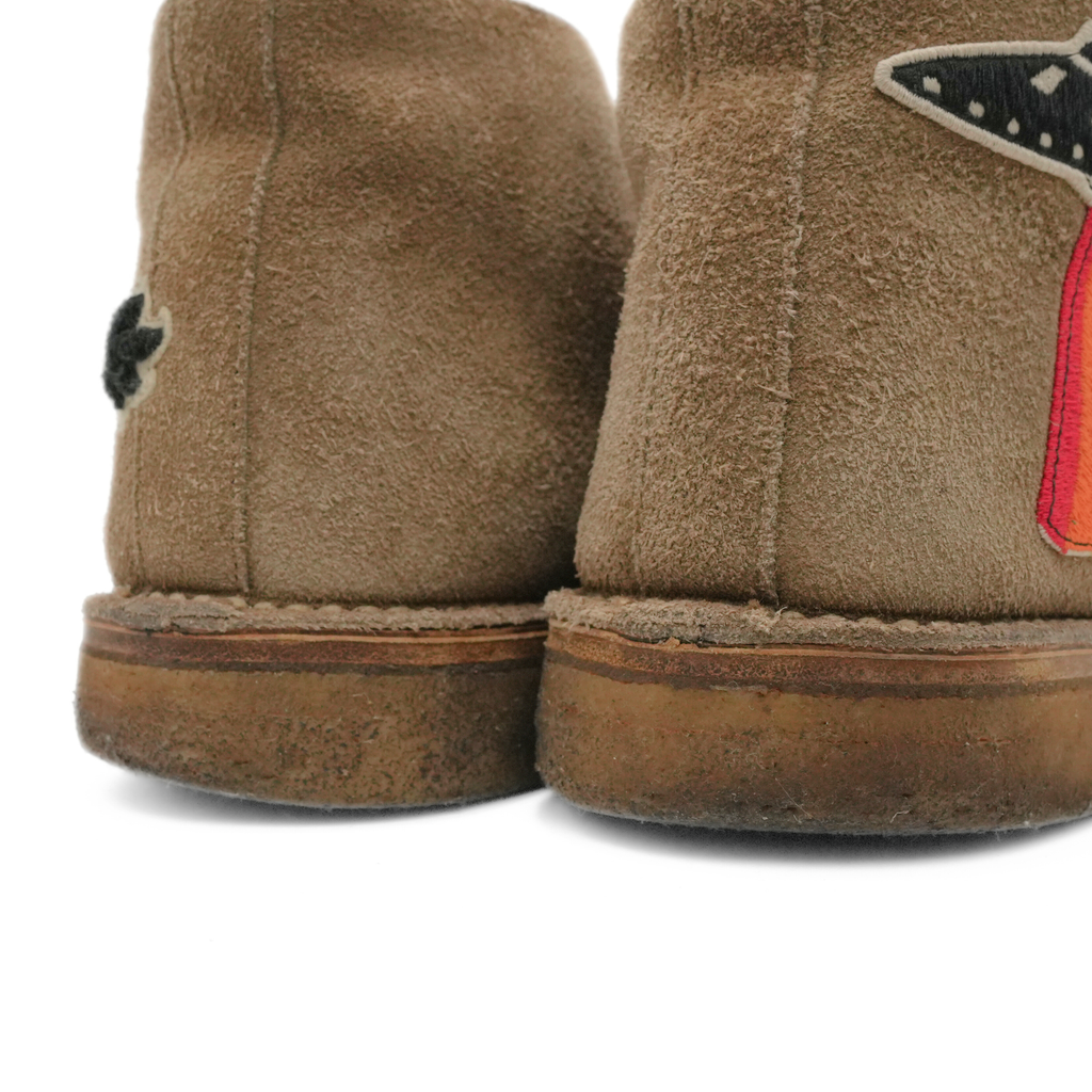 Gucci Embroidered 'Chukka' Boots - Men's 9