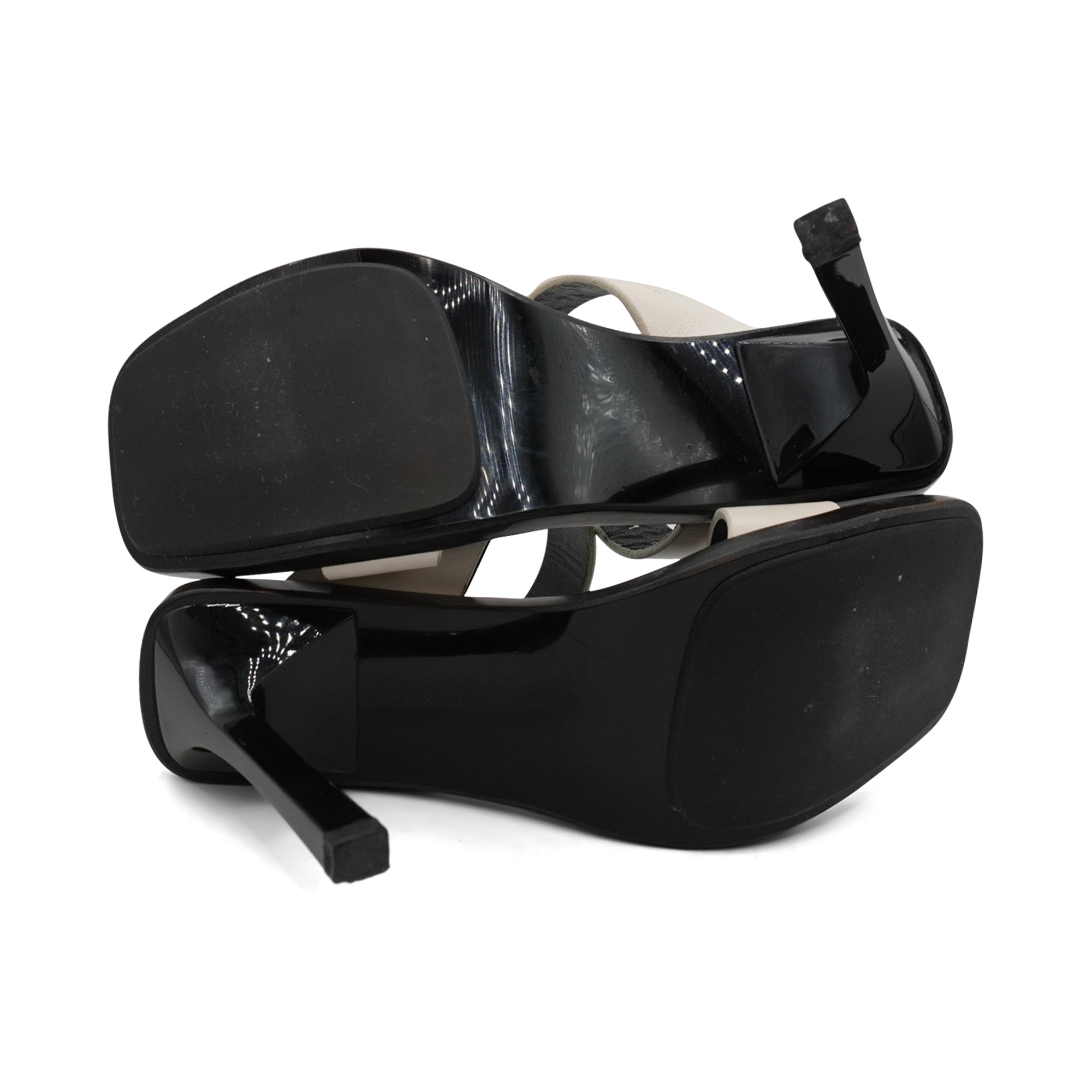 Gucci Mules - Women's 6