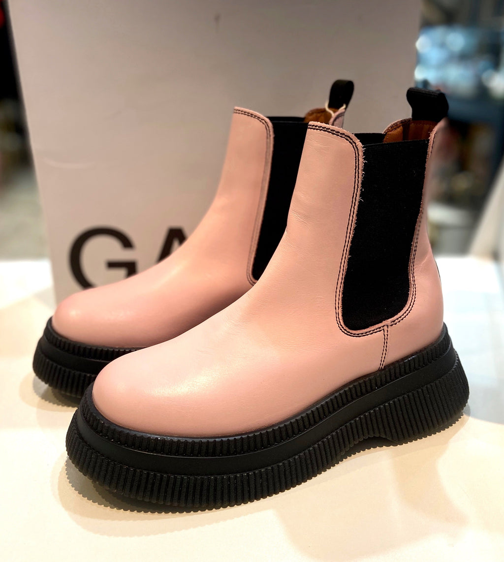 GANNI LEATHER CHELSEA BOOTS