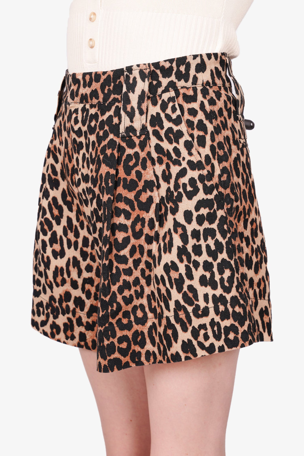 Ganni Leopard Print Short Size 36