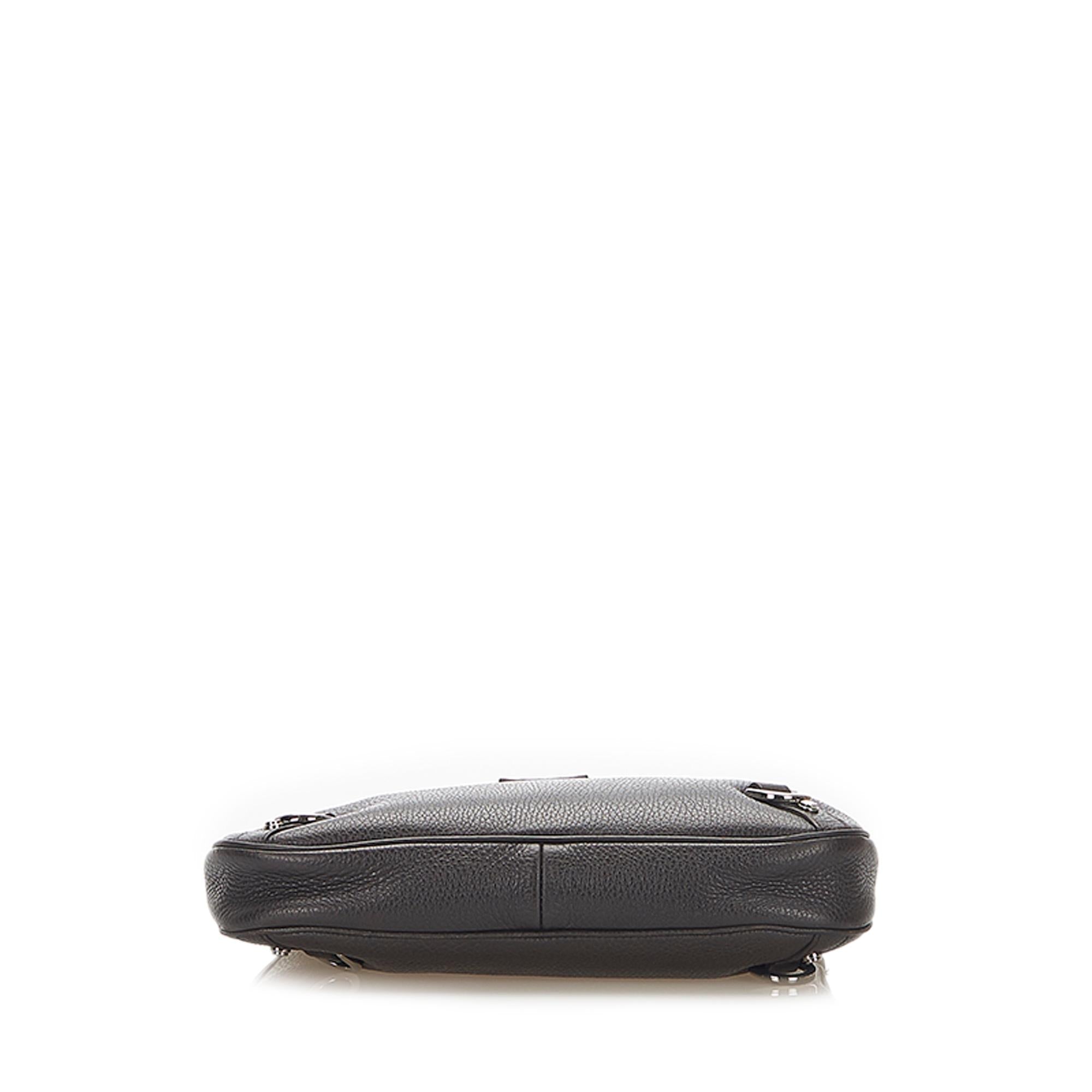 Gucci Abbey Leather Shoulder Bag (SHG-37759)