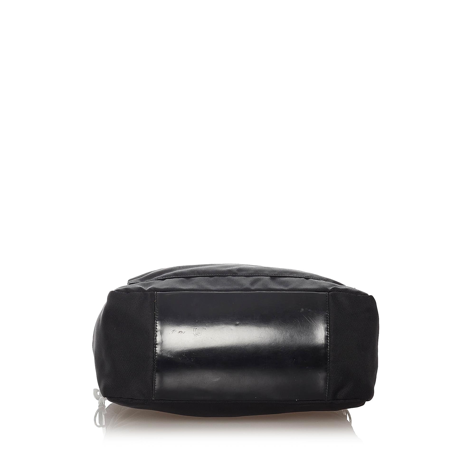 Gucci Bamboo Nylon Shoulder Bag (SHG-4hnVDO)