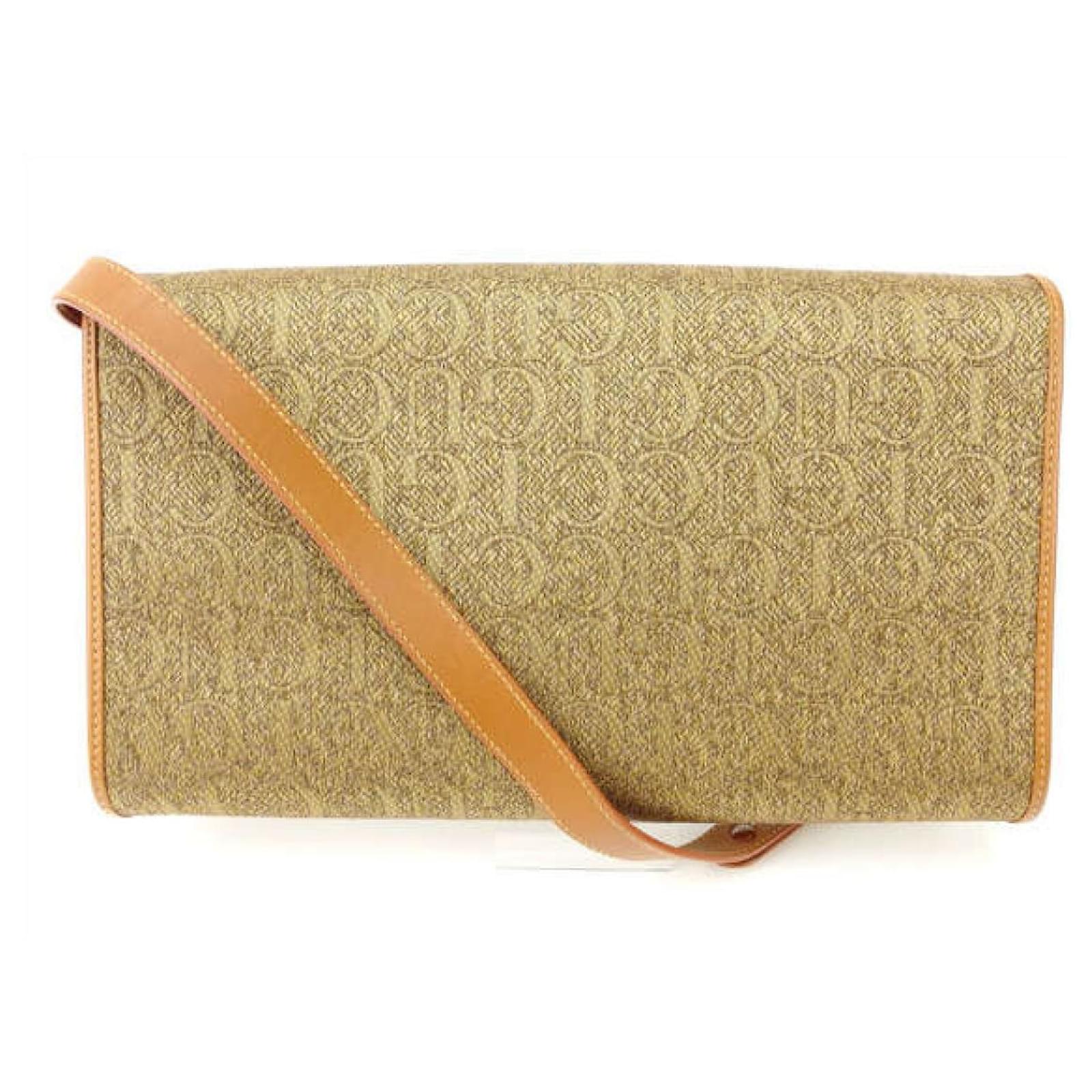 GUCCI 2WAY LOGO CLUTCH BAG