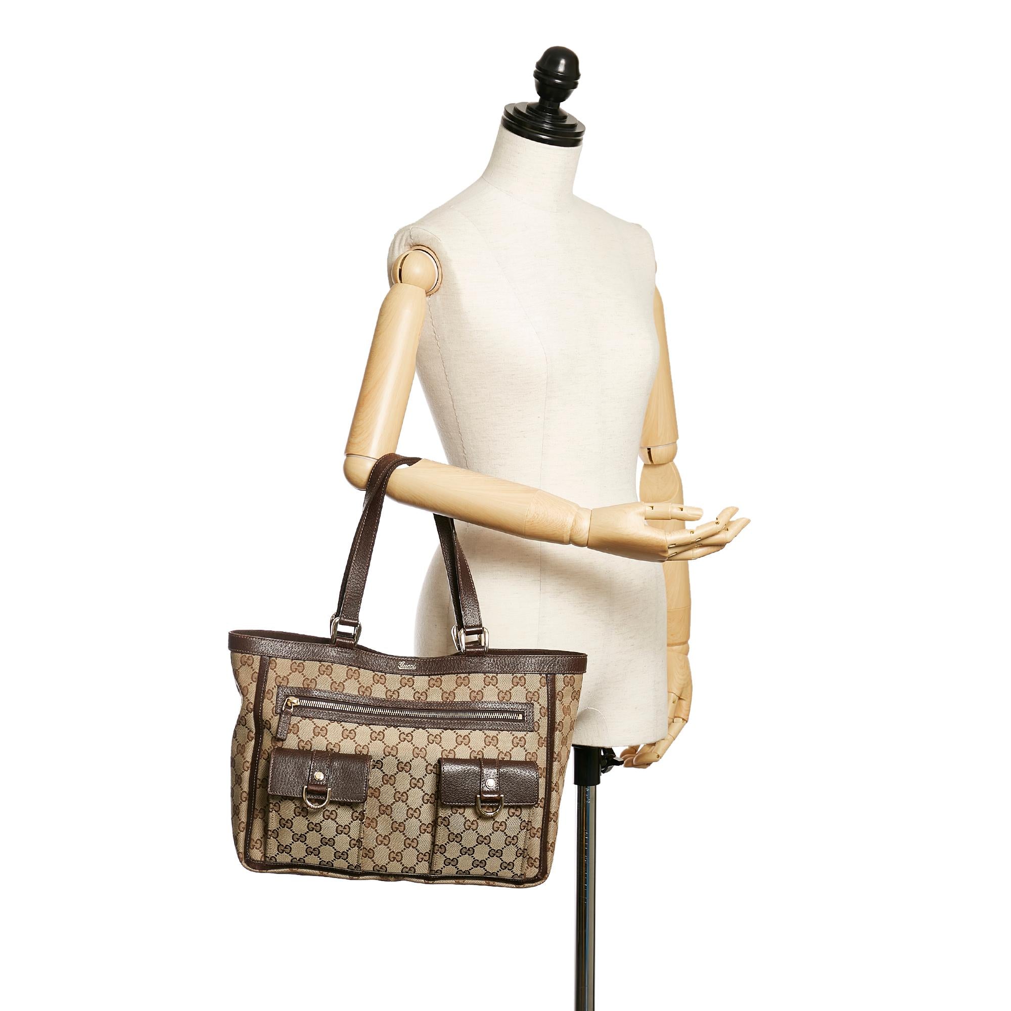 Gucci GG Canvas Abbey D-Ring Shoulder Bag (SHG-30118)