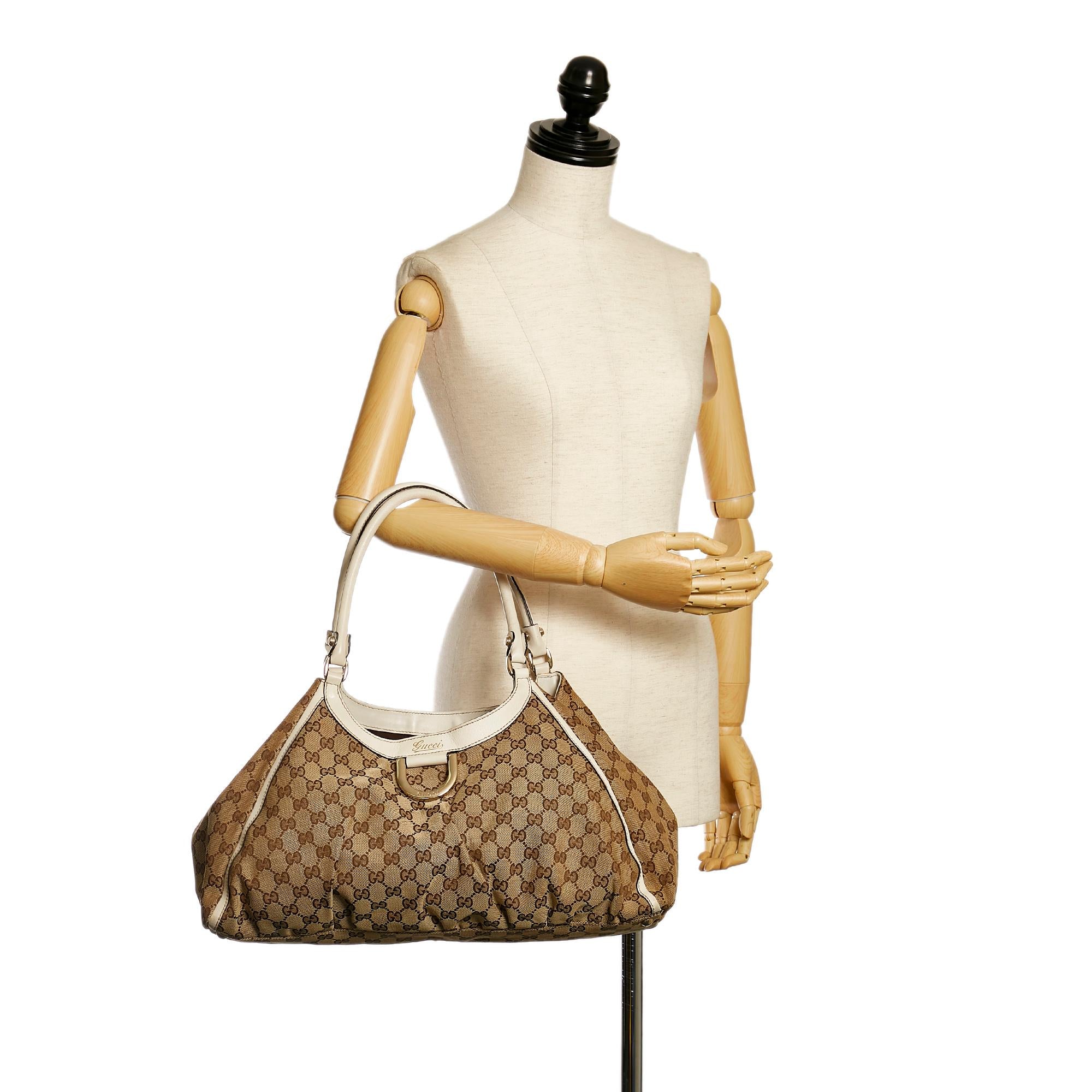 Gucci GG Canvas Abbey D-Ring Shoulder Bag (SHG-34093)