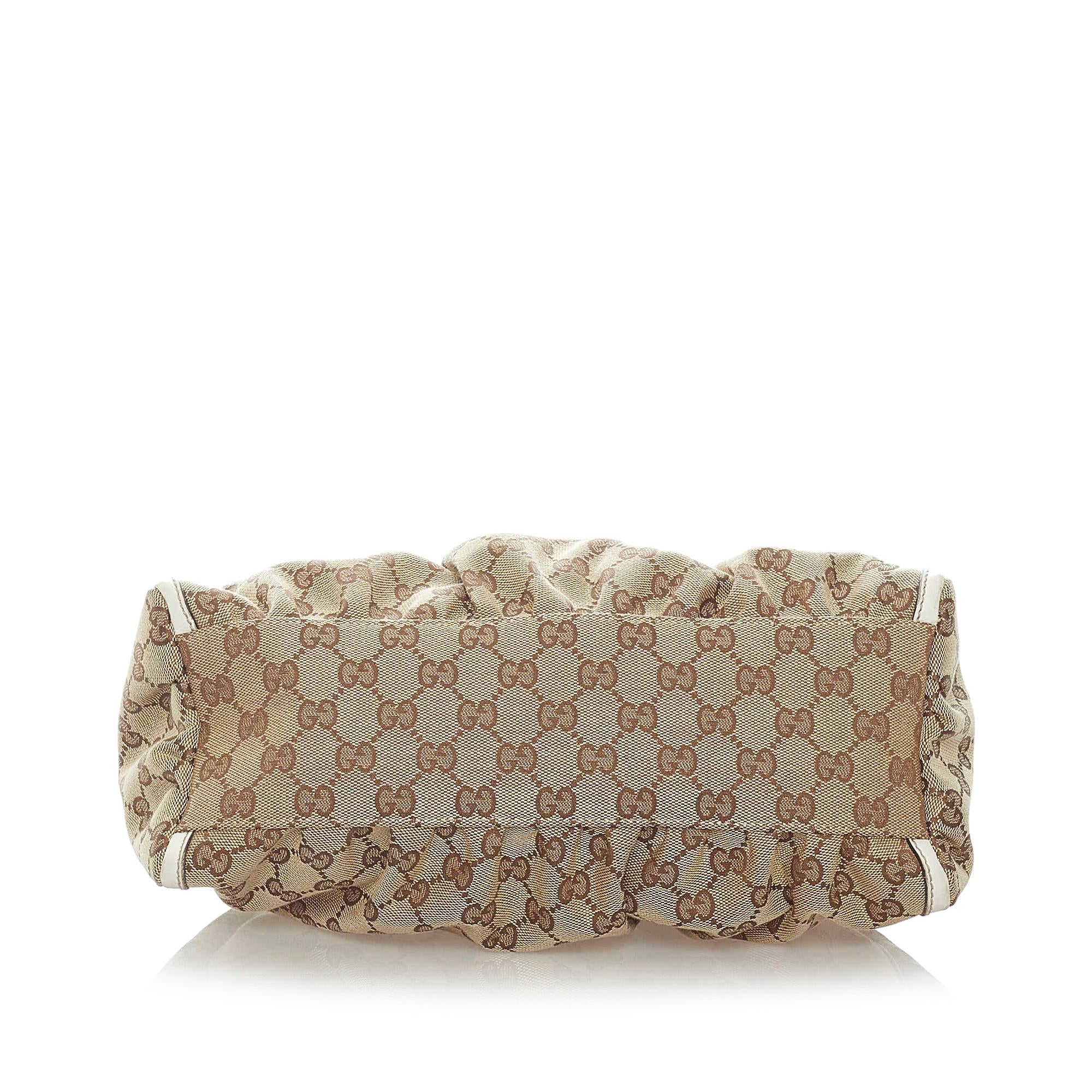 Gucci GG Canvas Abbey D-Ring Shoulder Bag (SHG-34755)