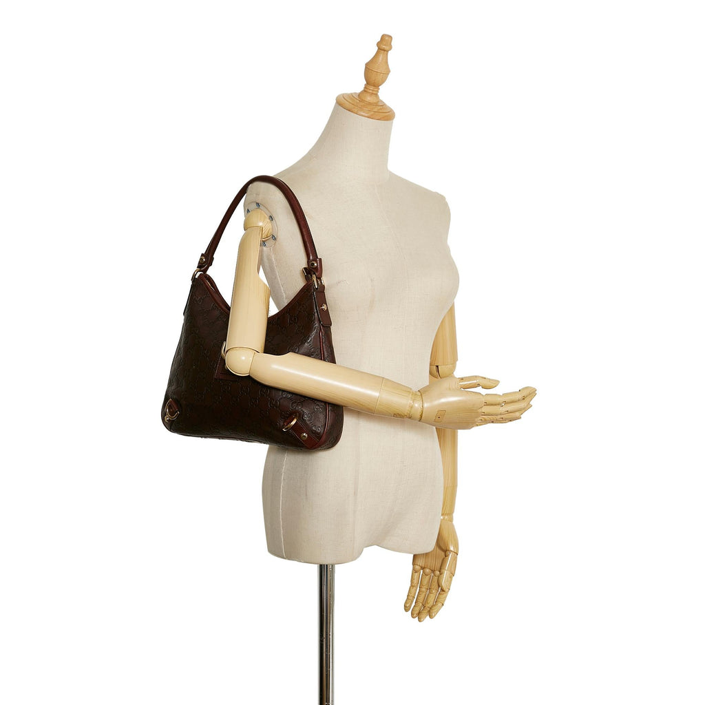 Gucci GG Canvas Abbey D-Ring Shoulder Bag (SHG-vDO3ah)
