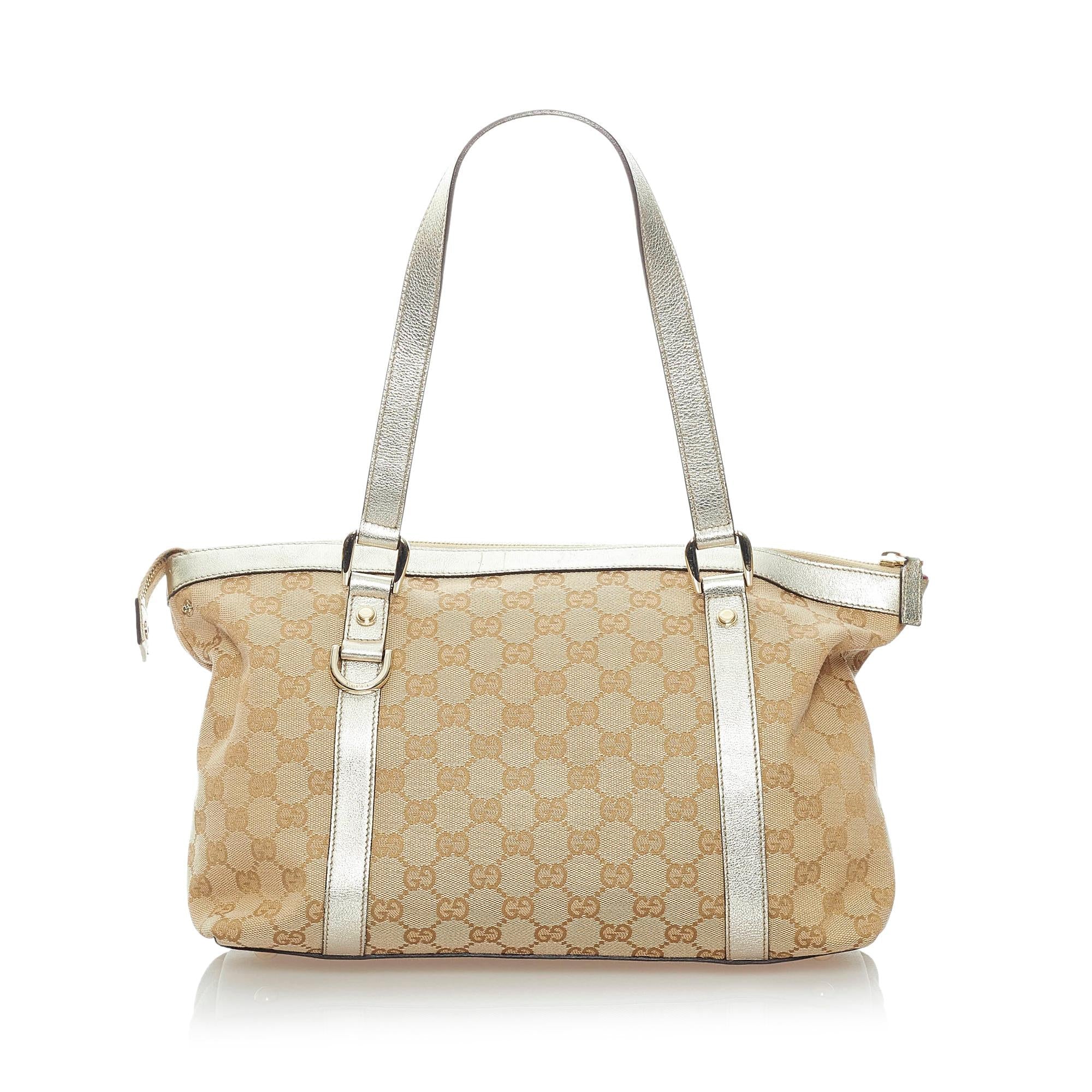 Gucci GG Canvas Abbey Shoulder Bag (SHG-32572)