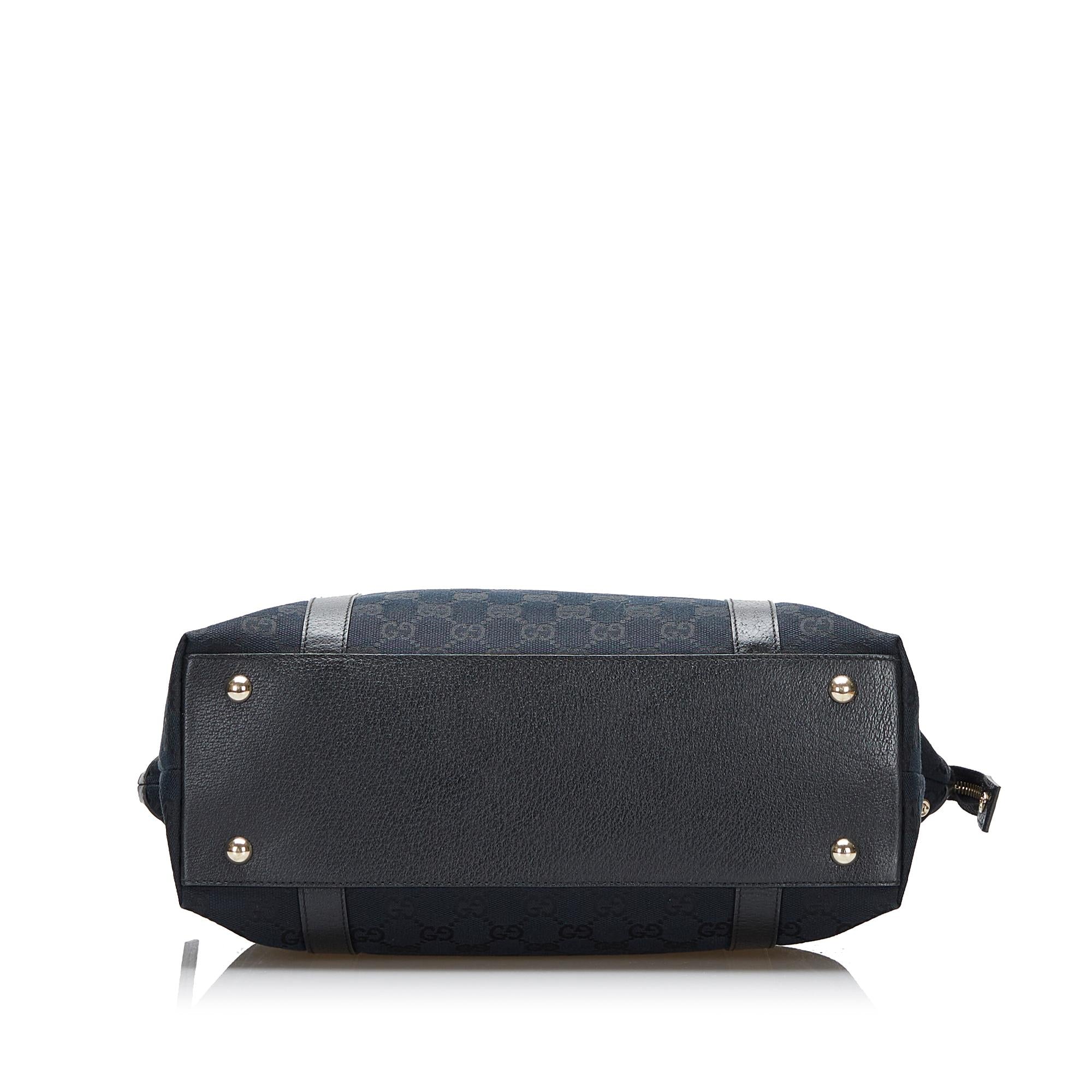 Gucci GG Canvas Abbey Shoulder Bag (SHG-fK7hlv)