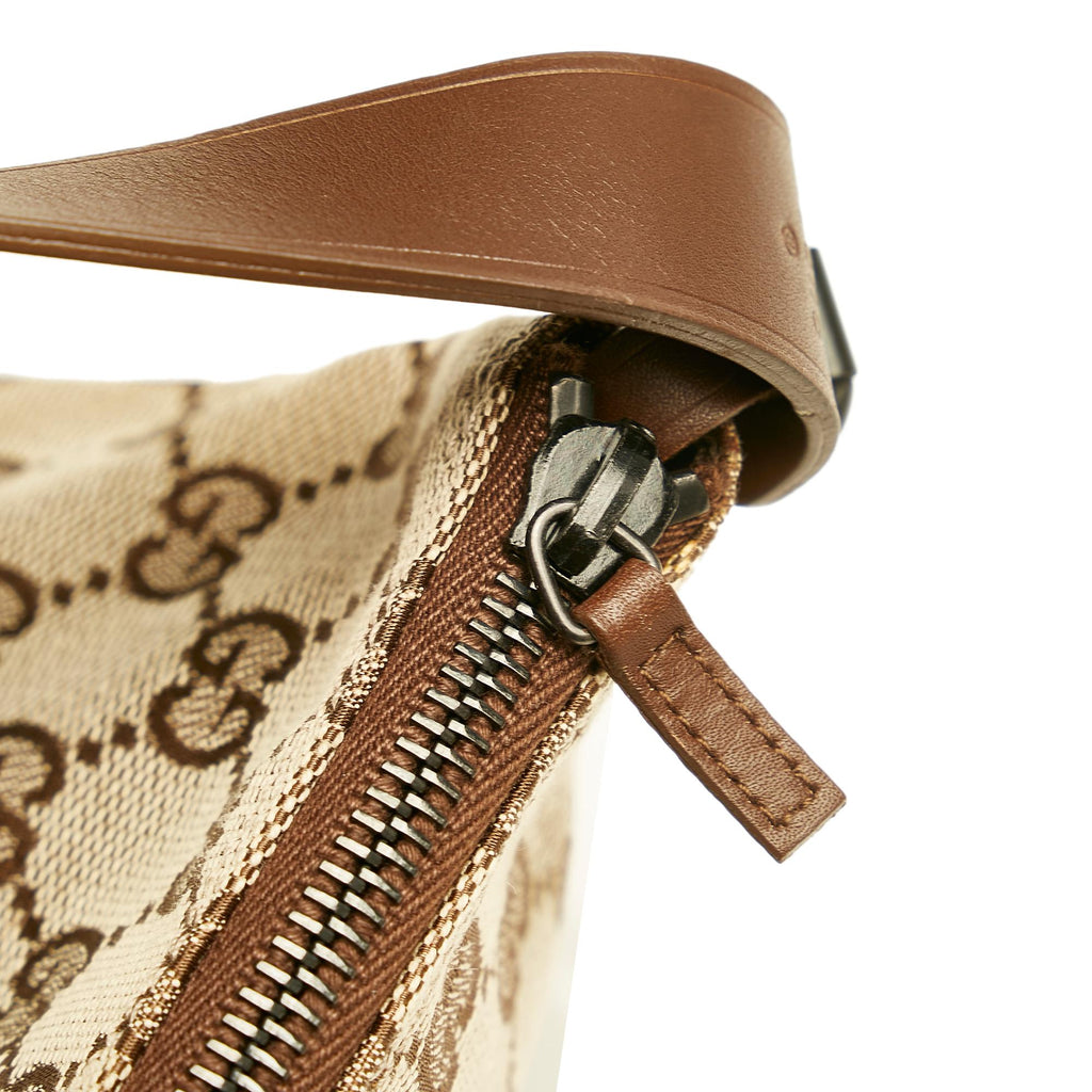 Gucci GG Canvas Baguette (SHG-28682)