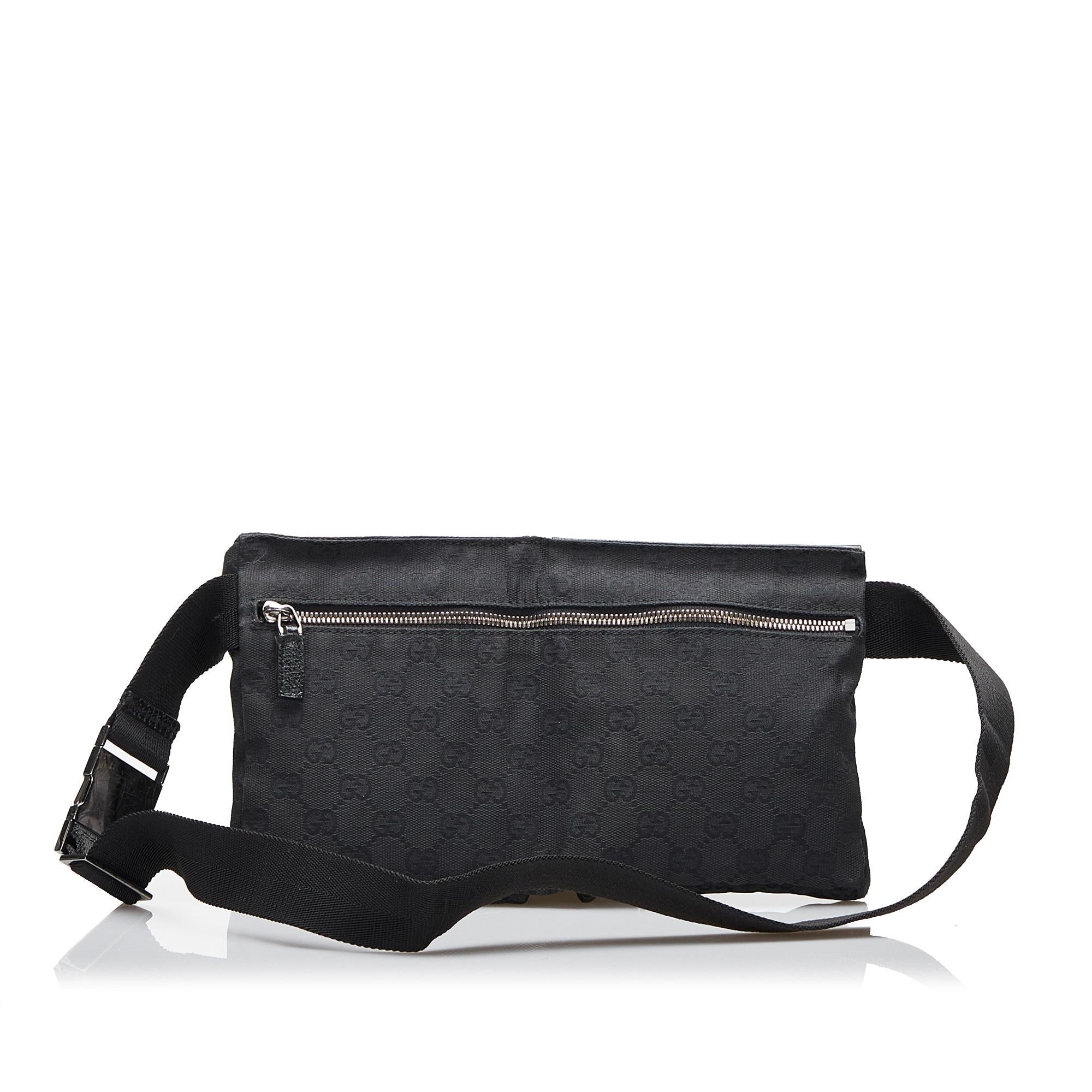 Gucci GG Canvas Belt Bag (SHG-gBxxz8)