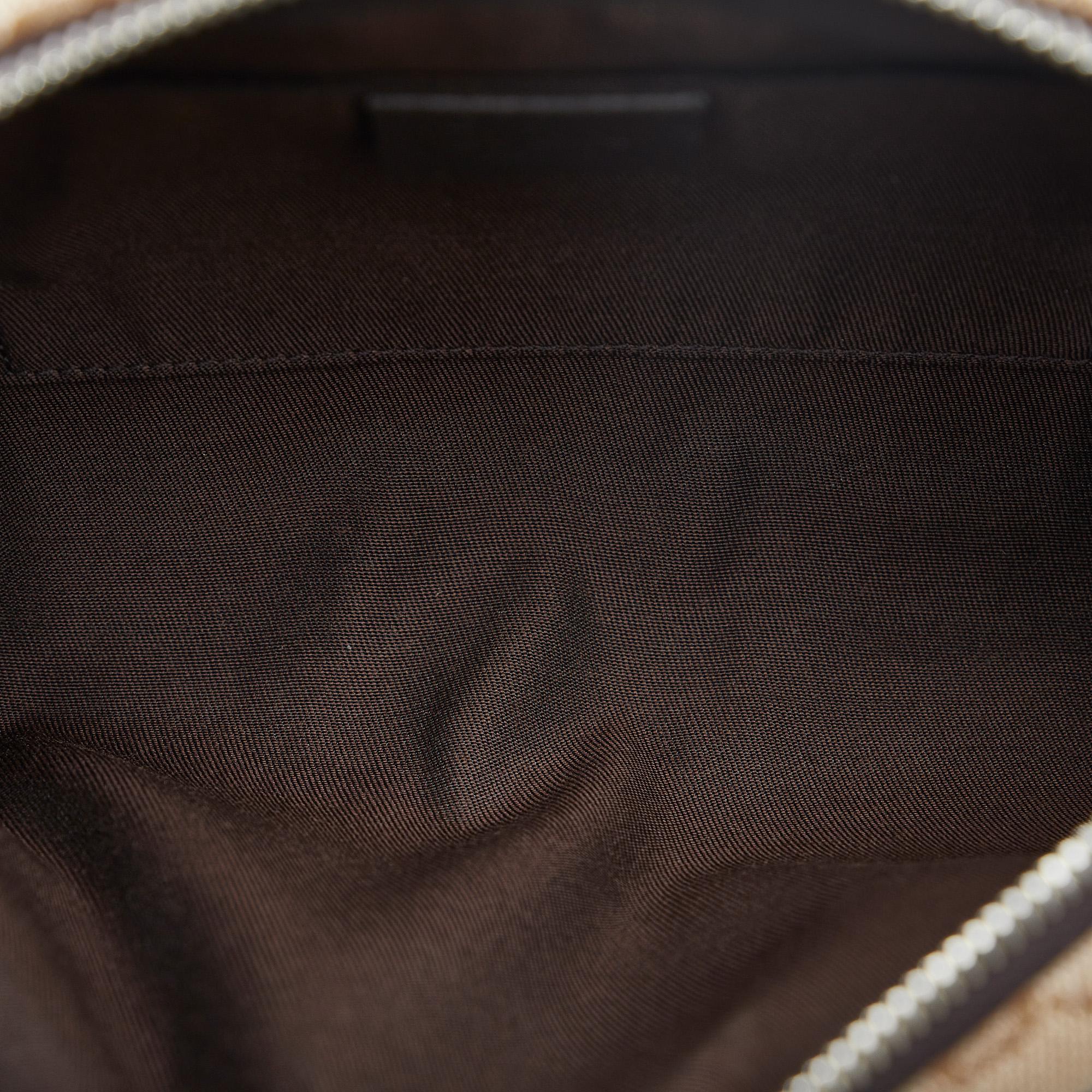 Gucci GG Canvas Belt Bag (SHG-fKExu5)